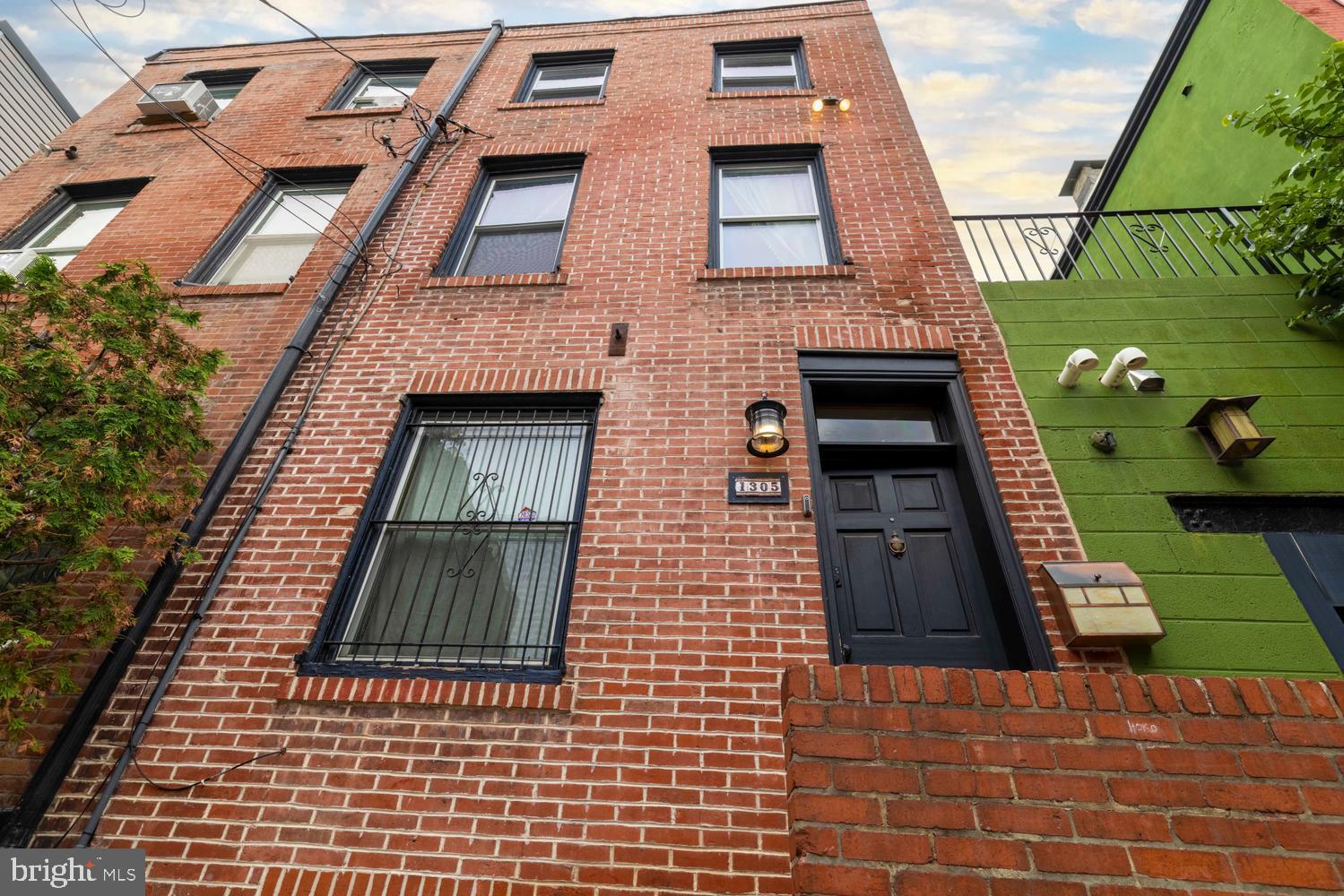 WASHINGTON SQ WEST - Residential