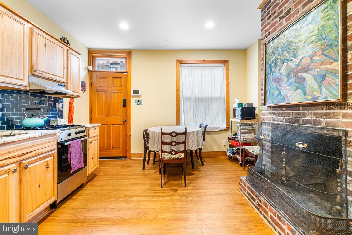 WASHINGTON SQ WEST - Residential