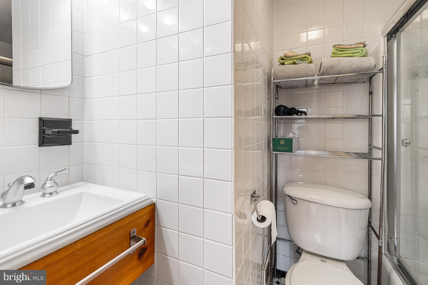 WASHINGTON SQ WEST - Residential