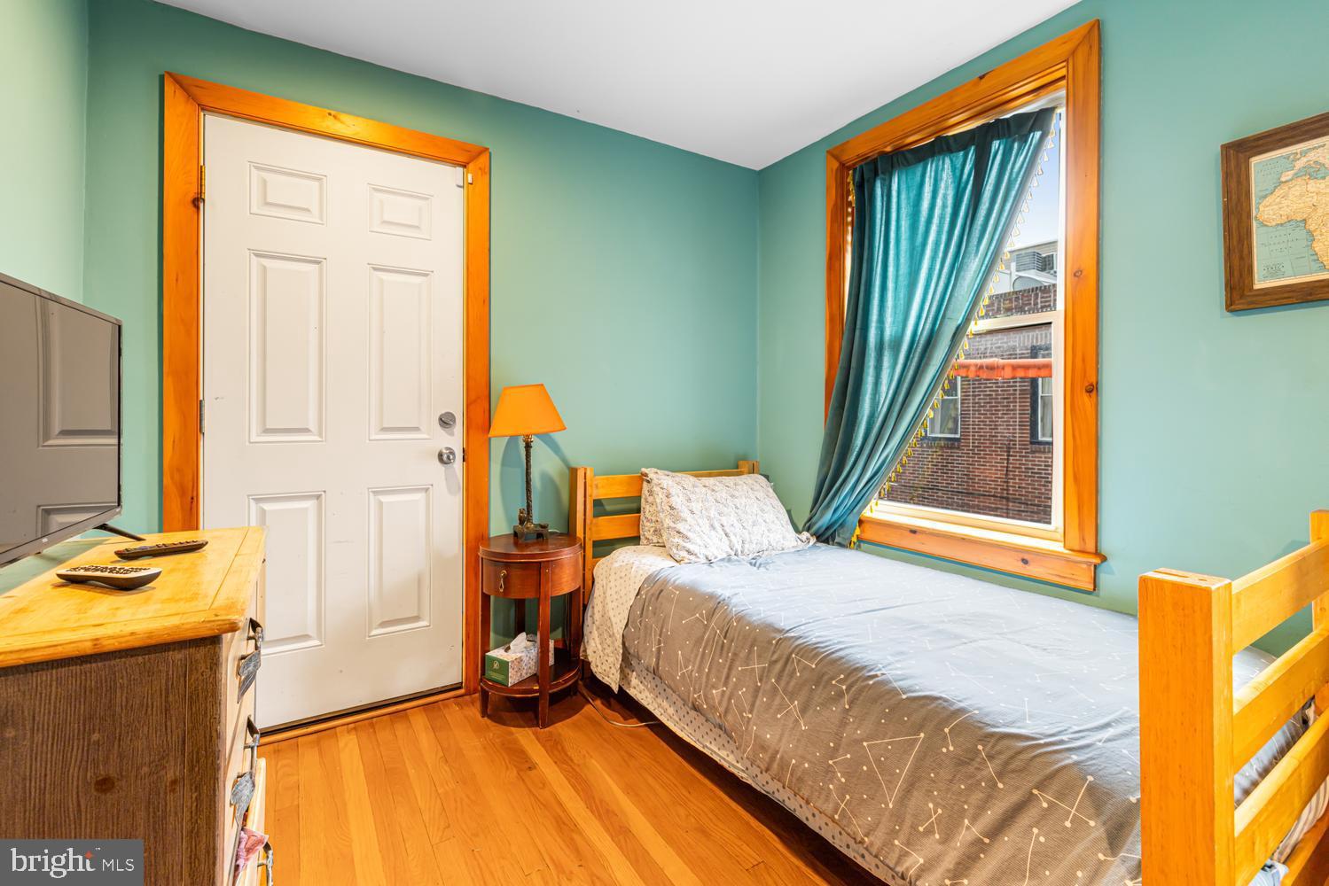WASHINGTON SQ WEST - Residential