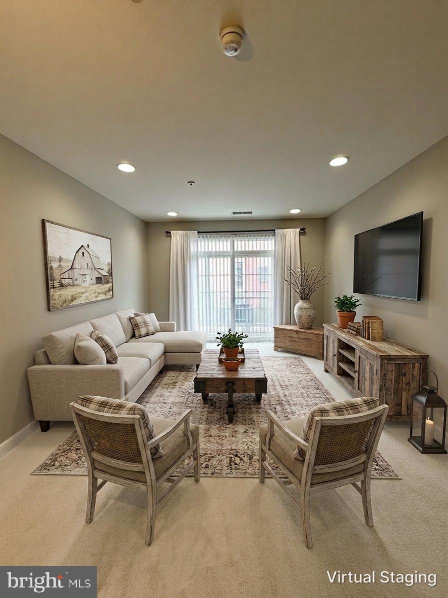 THE GRANDE AT RIVERVIEW - Residential