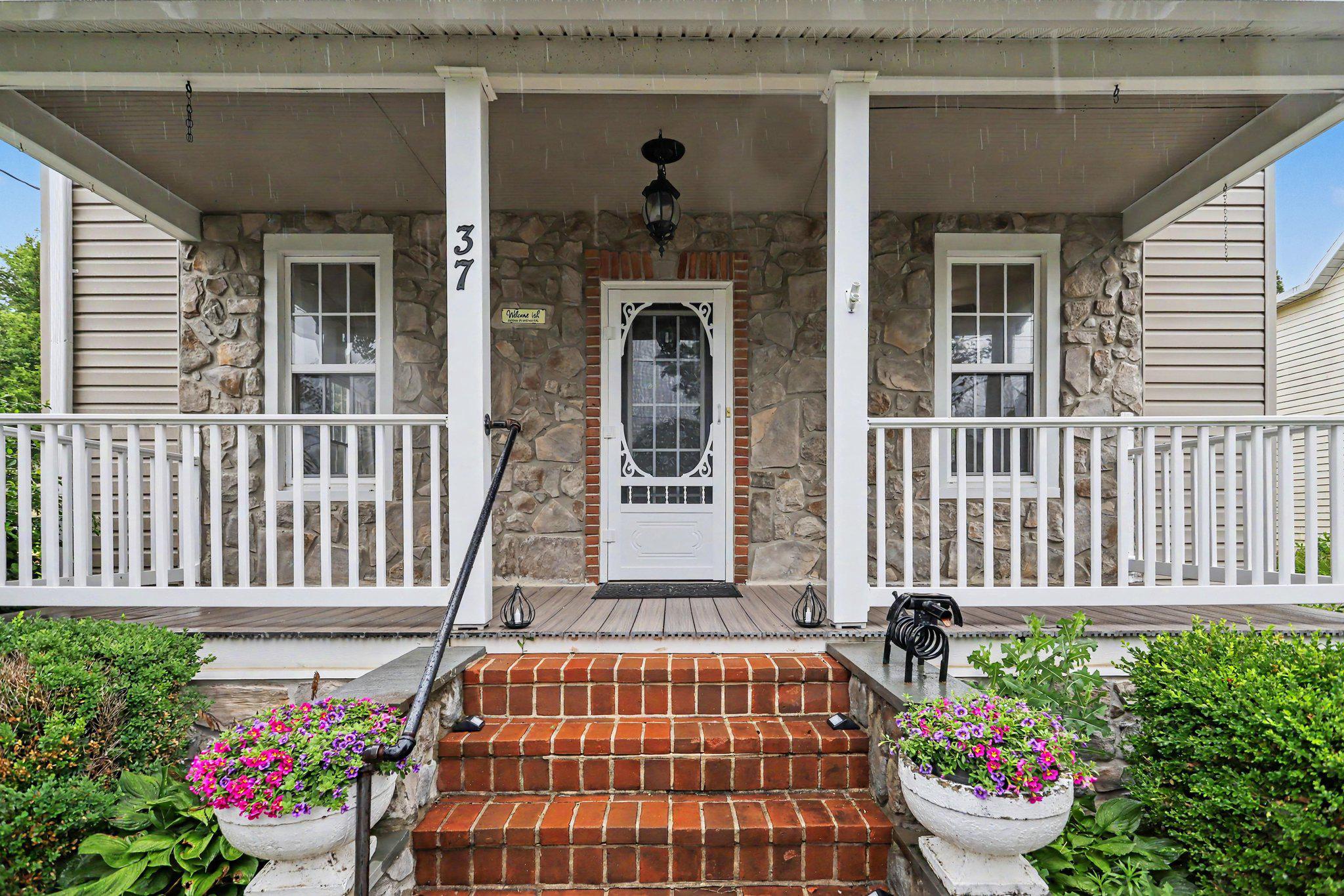 STEWARTSTOWN BORO - Residential