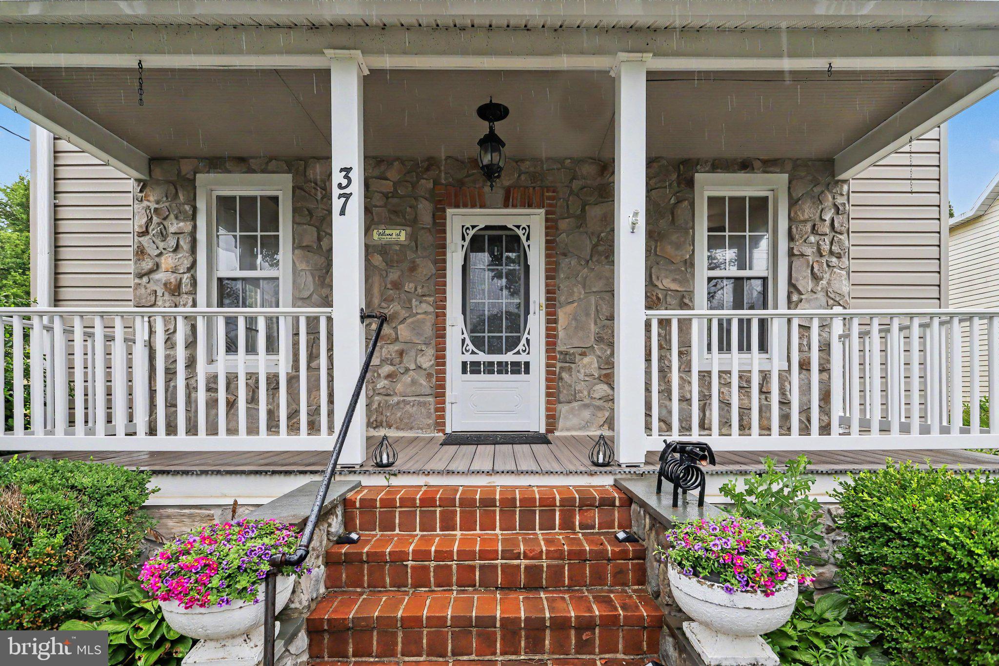 STEWARTSTOWN BORO - Residential