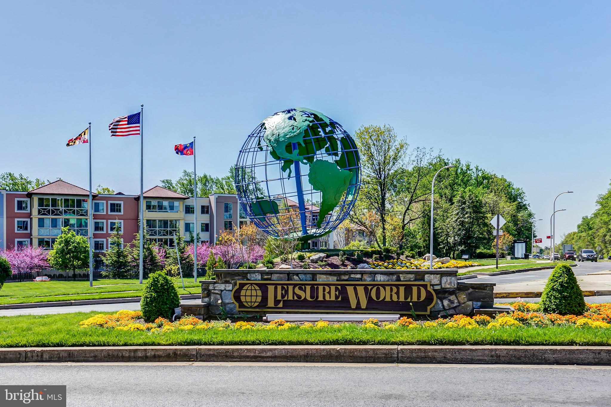 GREENS AT LEISURE WORLD - Residential