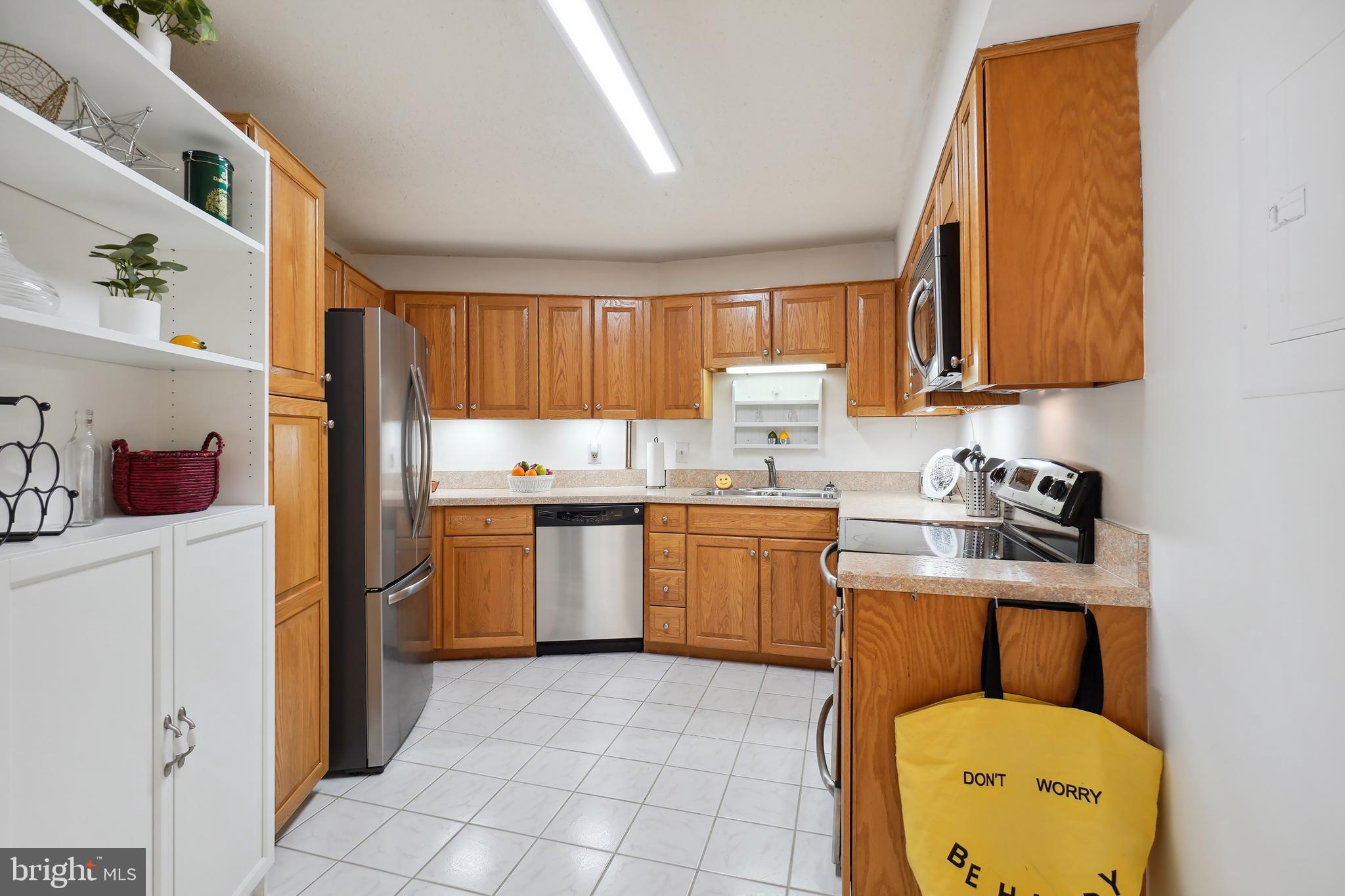 GREENS AT LEISURE WORLD - Residential