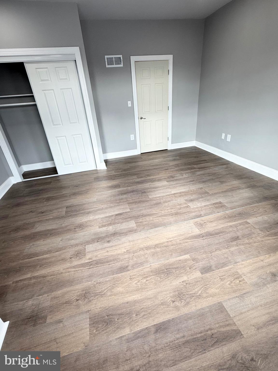 COBBS CREEK - Residential