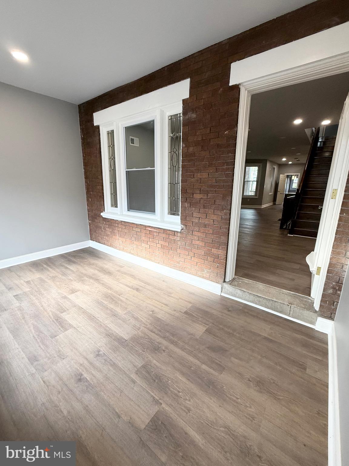 COBBS CREEK - Residential