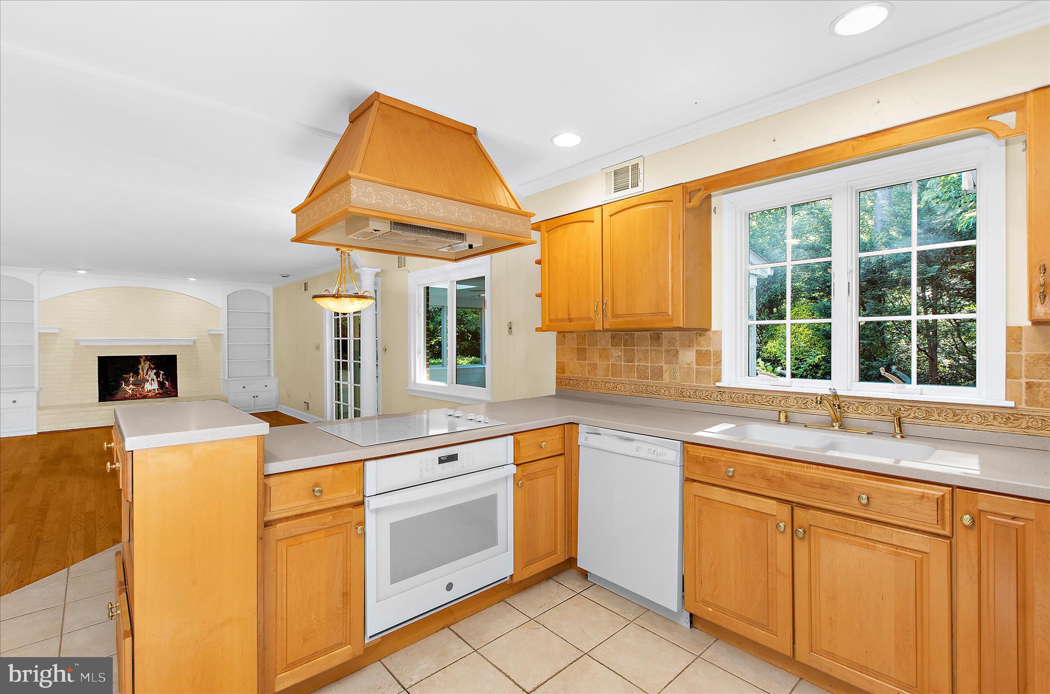 CHARTWELL - Residential