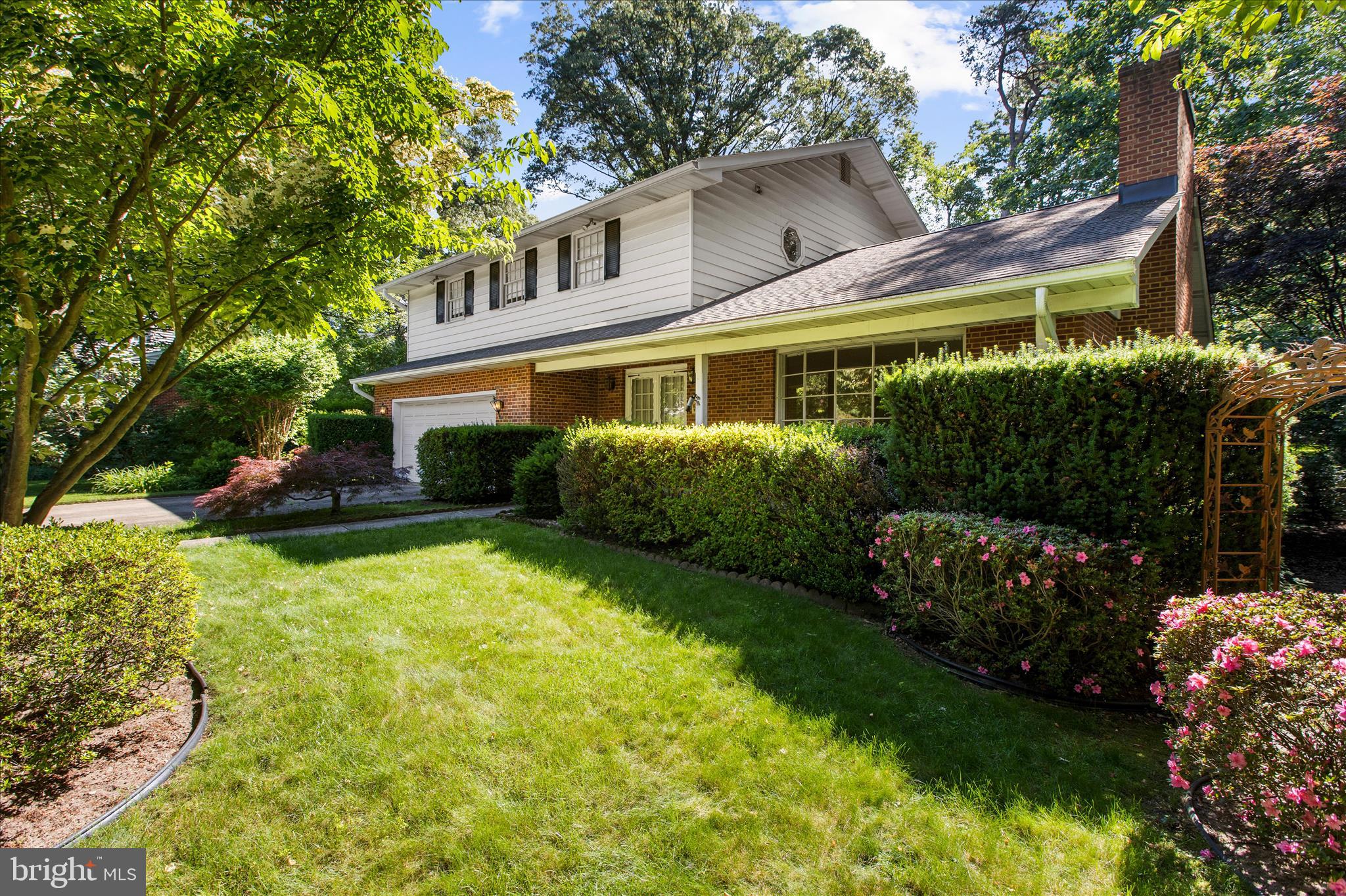 CHARTWELL - Residential