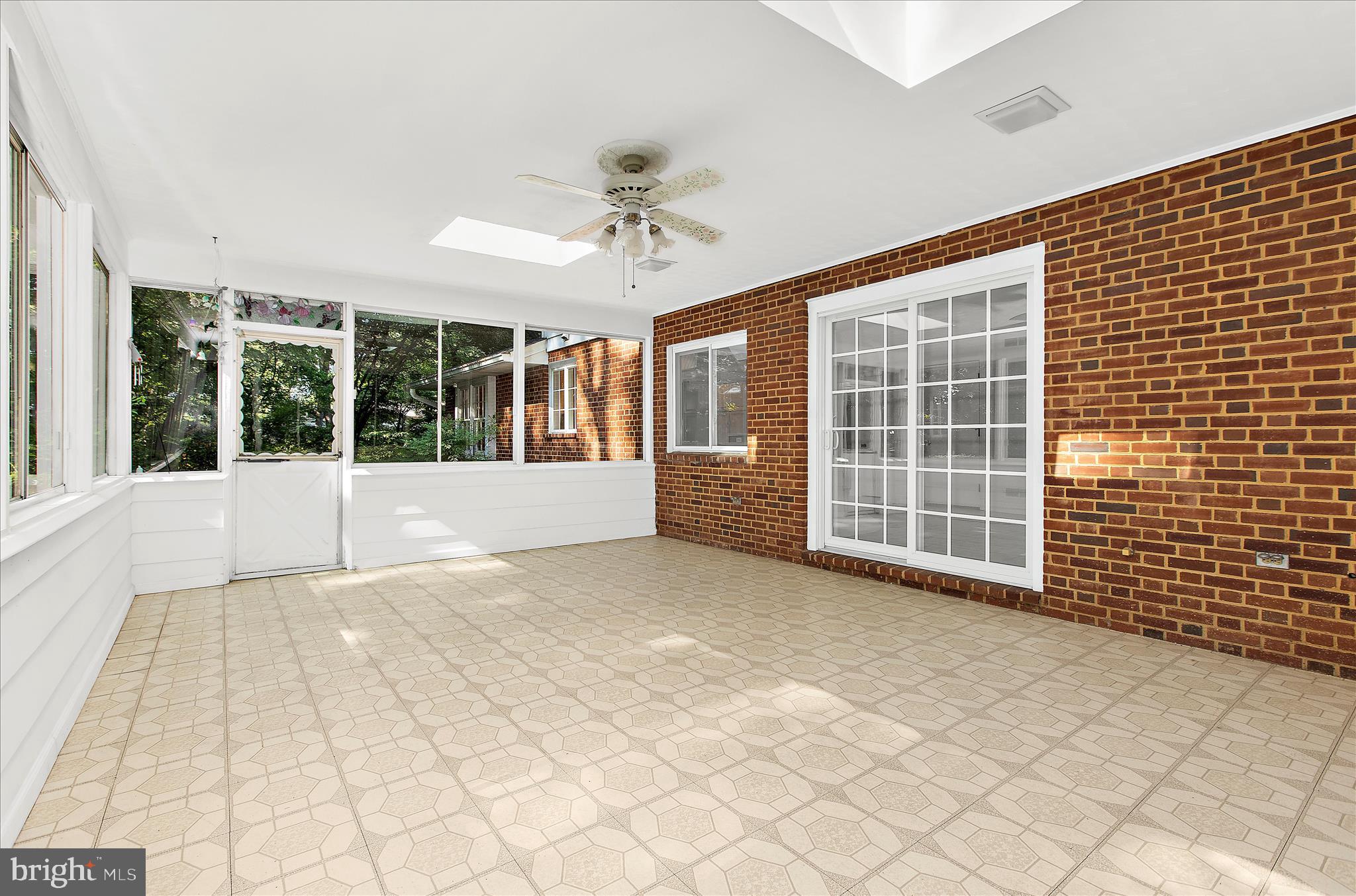 CHARTWELL - Residential