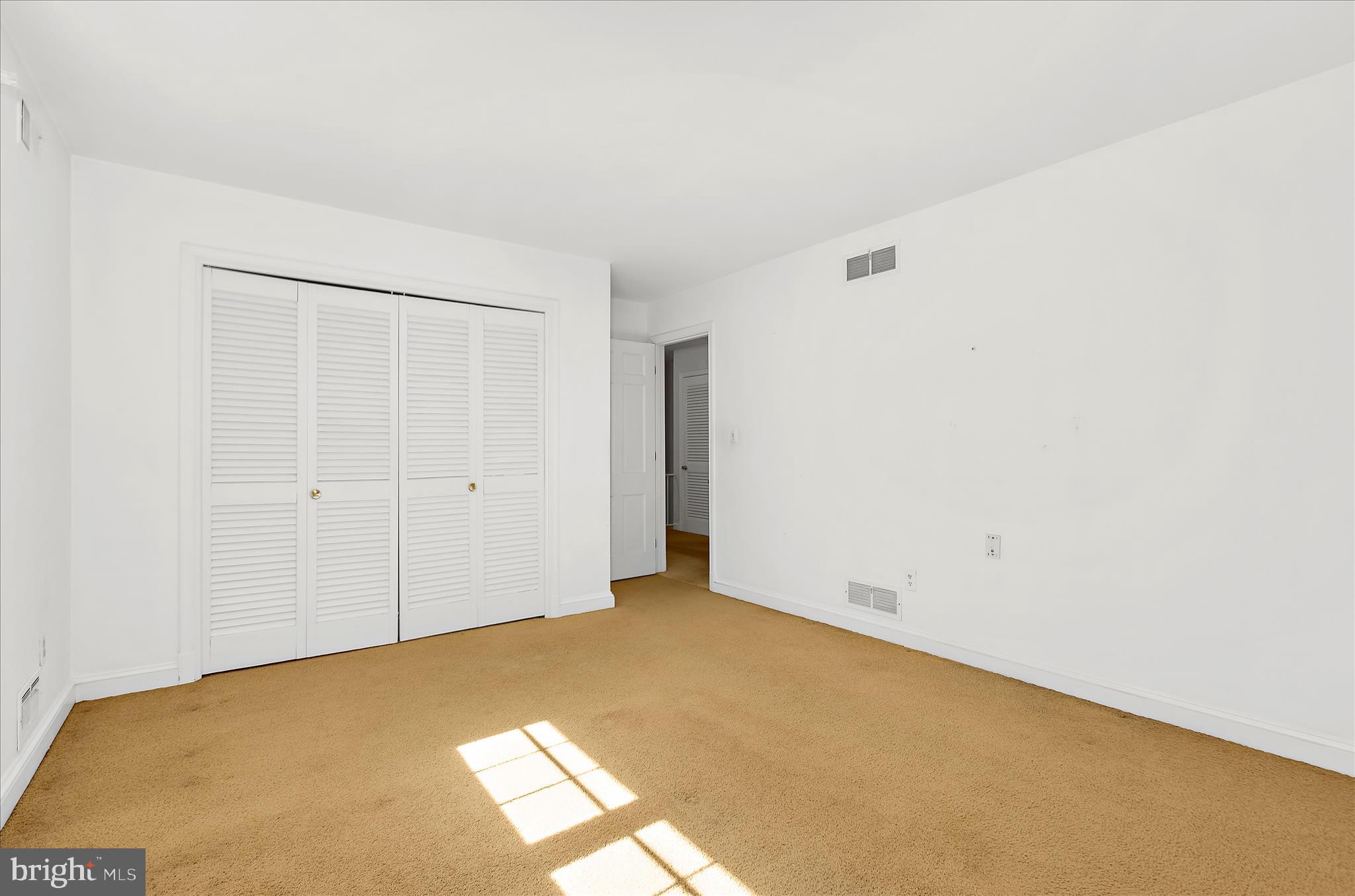 CHARTWELL - Residential