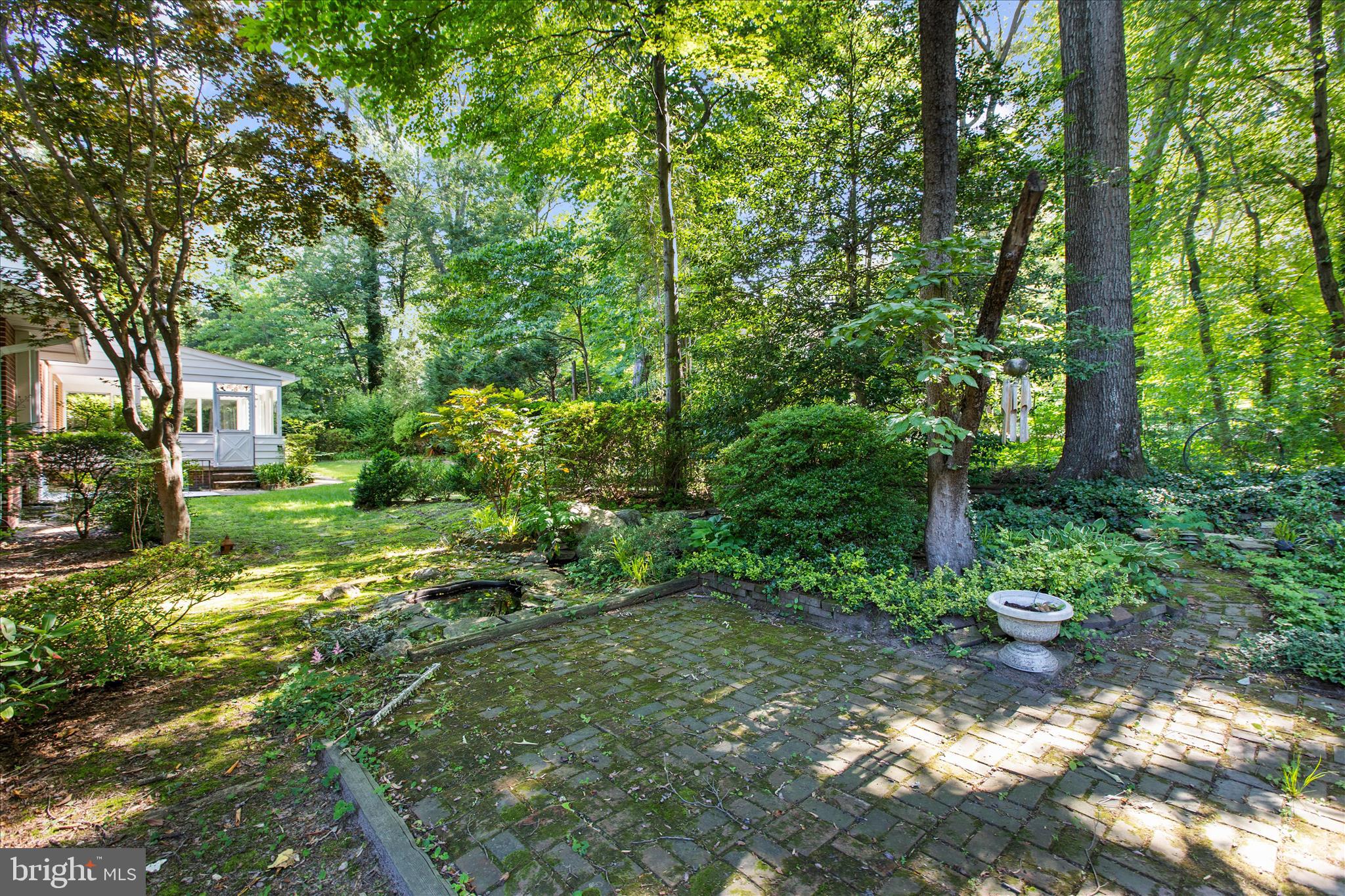 CHARTWELL - Residential