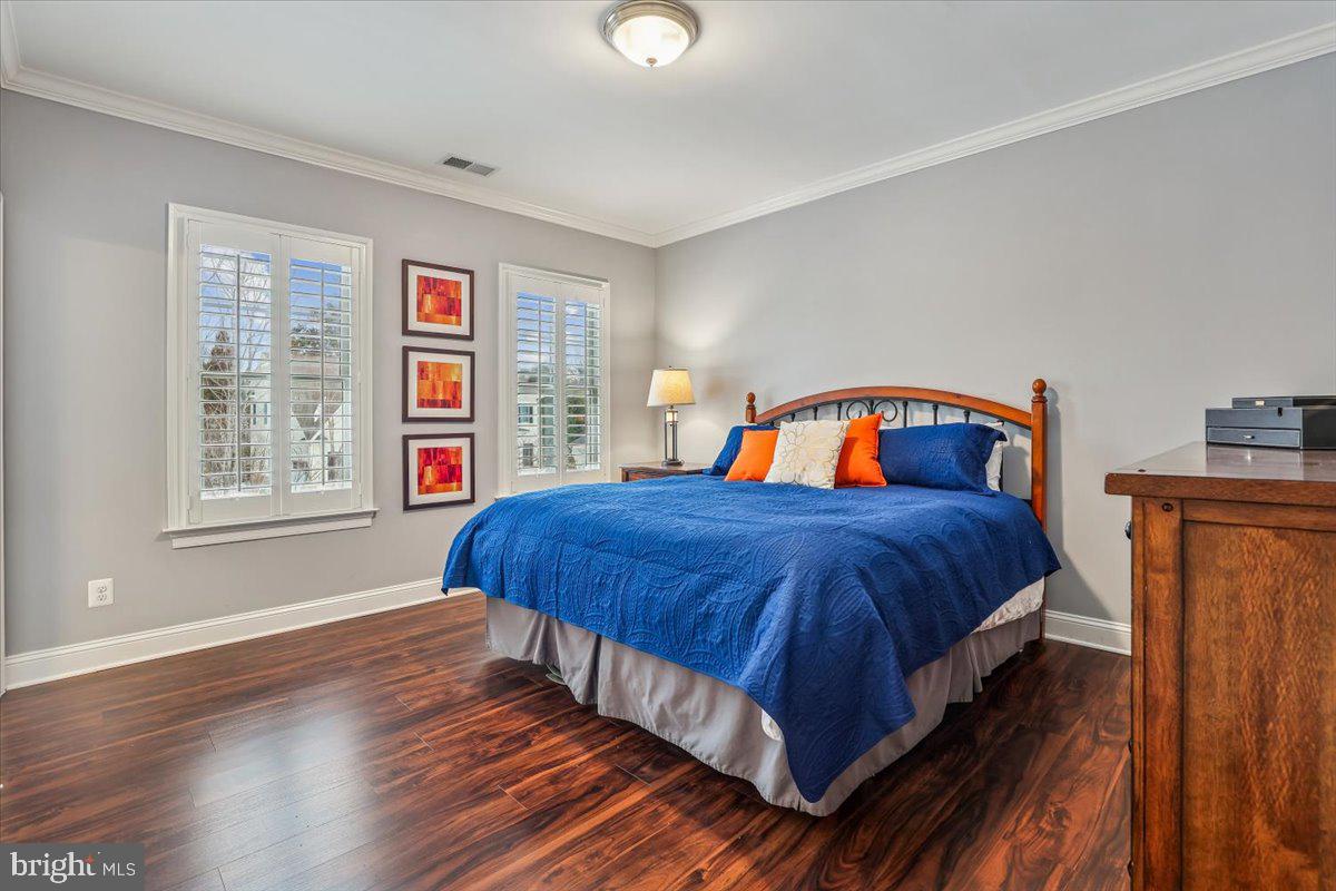 OAKCREST FARMS - Residential