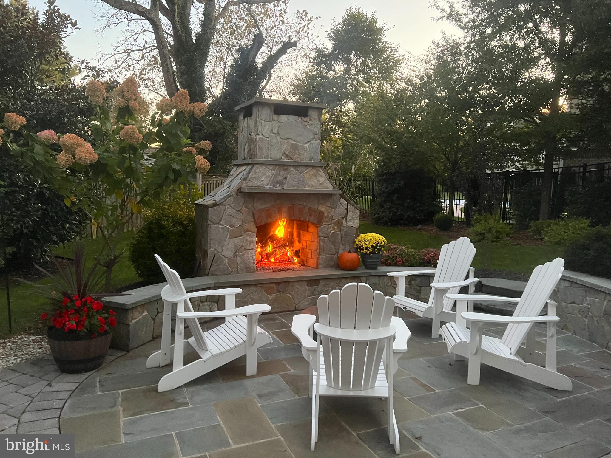 OAKCREST FARMS - Residential