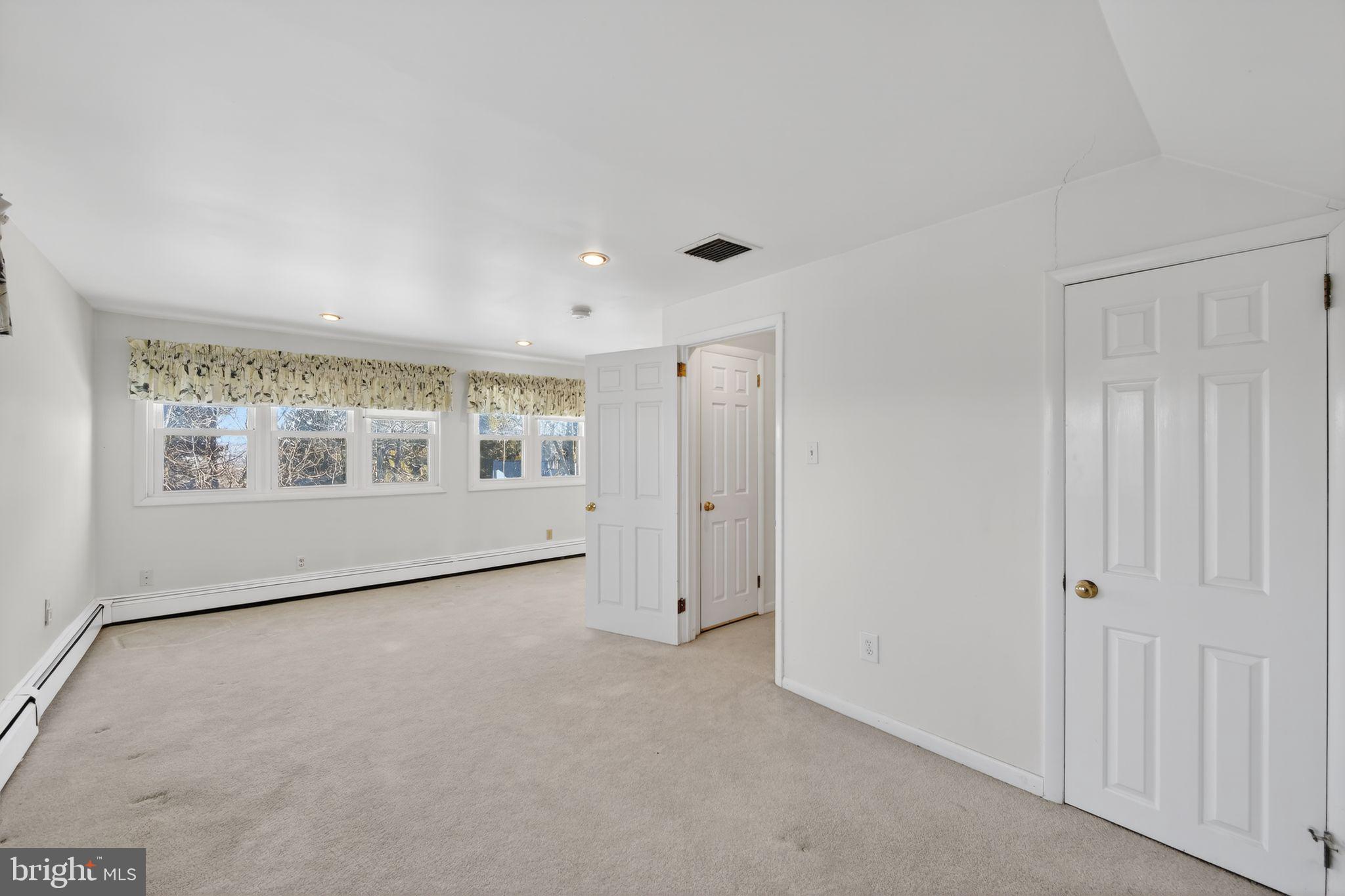 GENERAL WARREN VIL - Residential