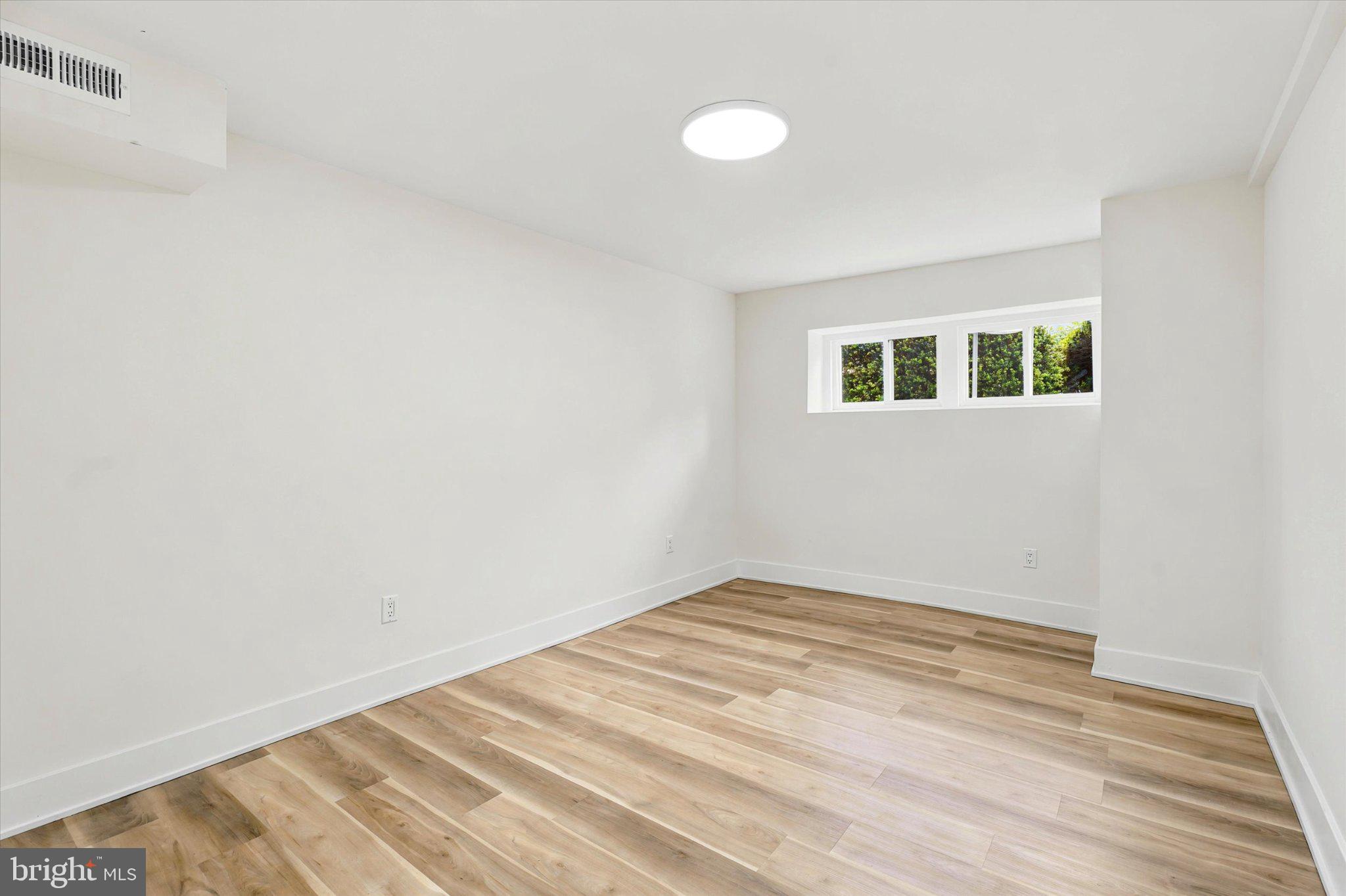 LAVEROCK - Residential