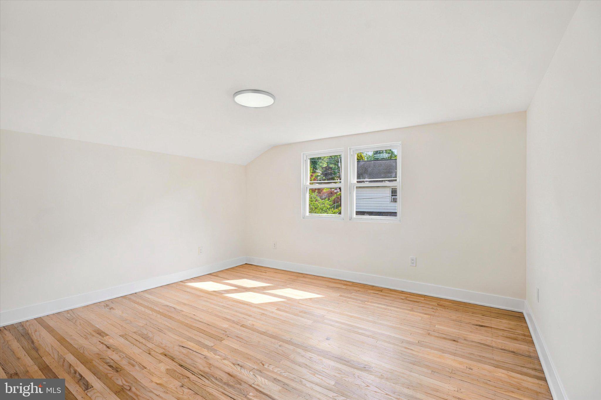LAVEROCK - Residential