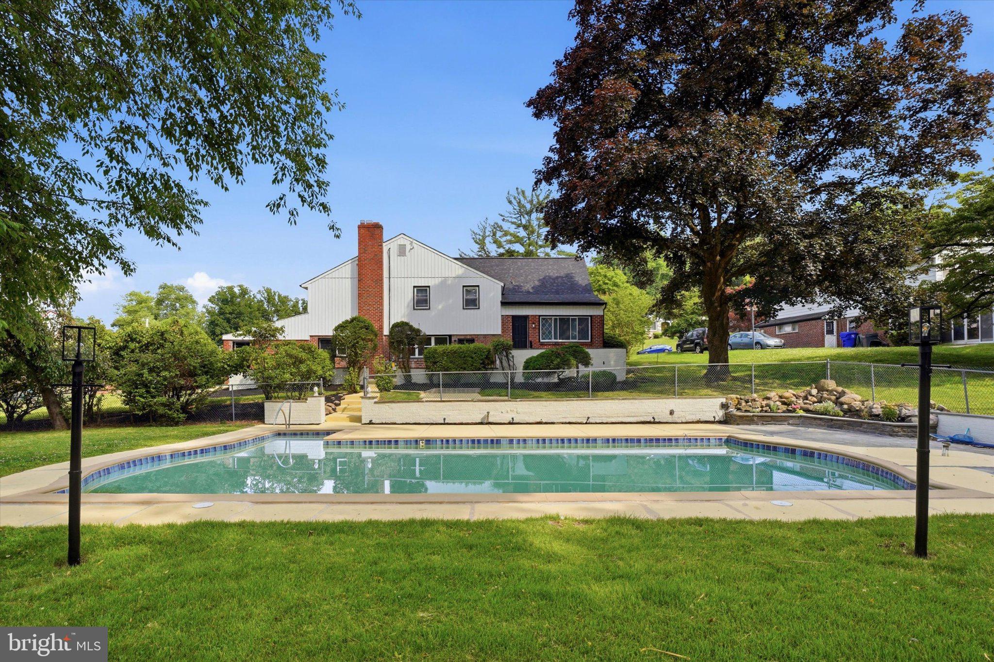 LAVEROCK - Residential