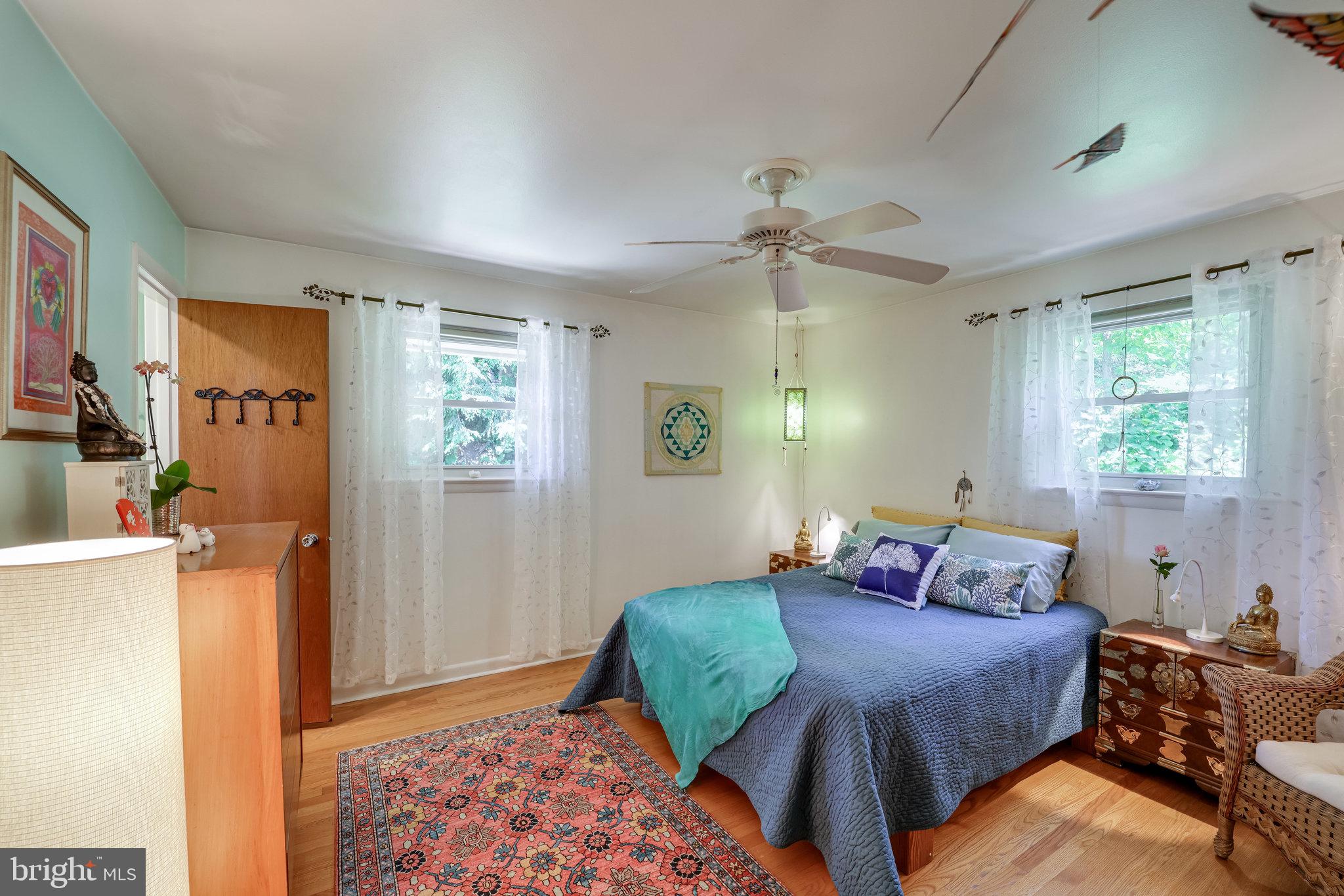HICKORY KNOLL - Residential