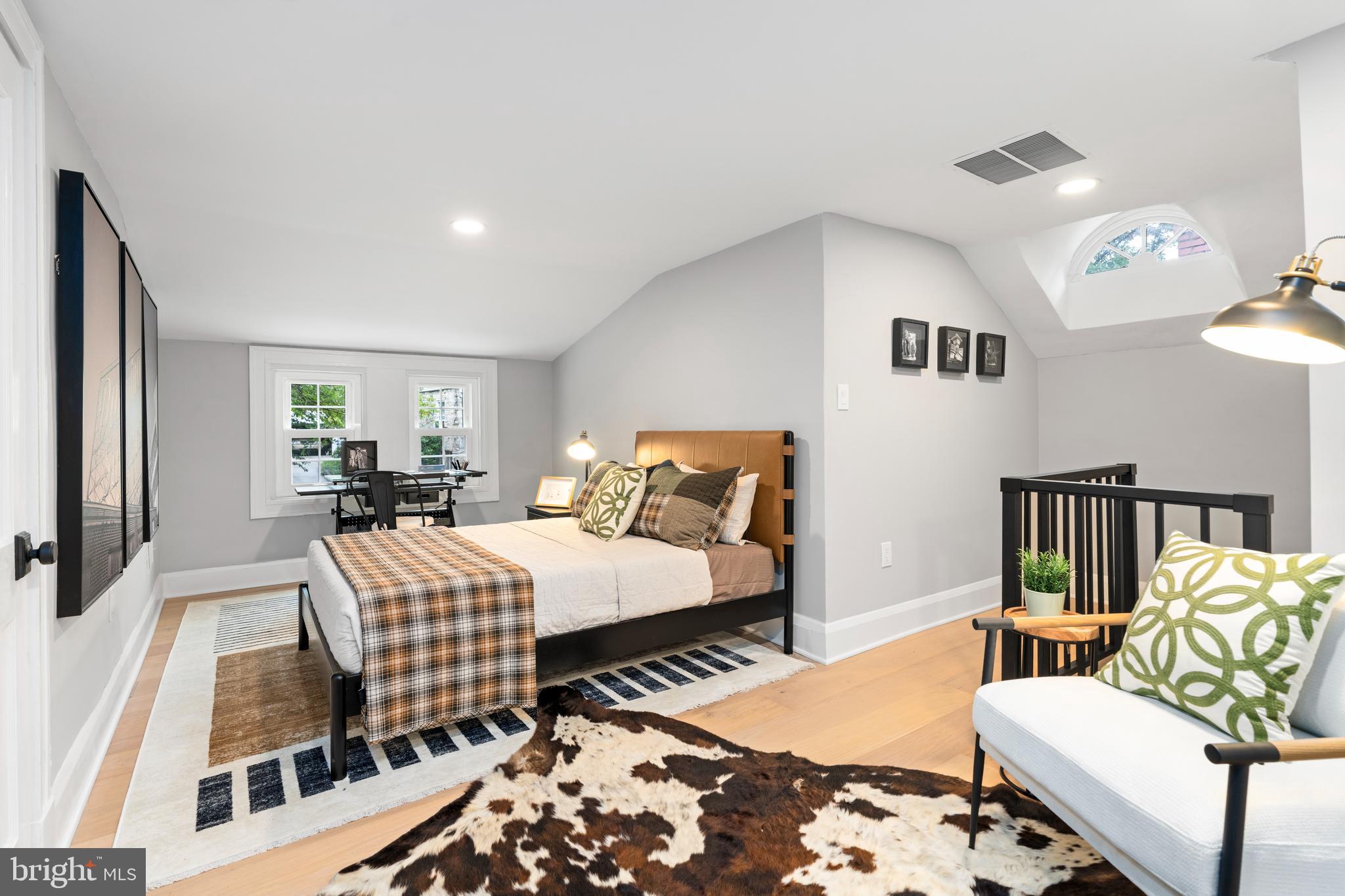TOWSON ESTATES - Residential