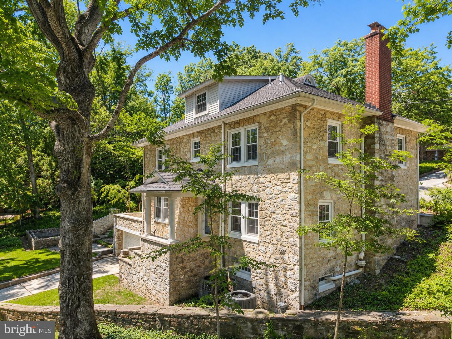 TOWSON ESTATES - Residential