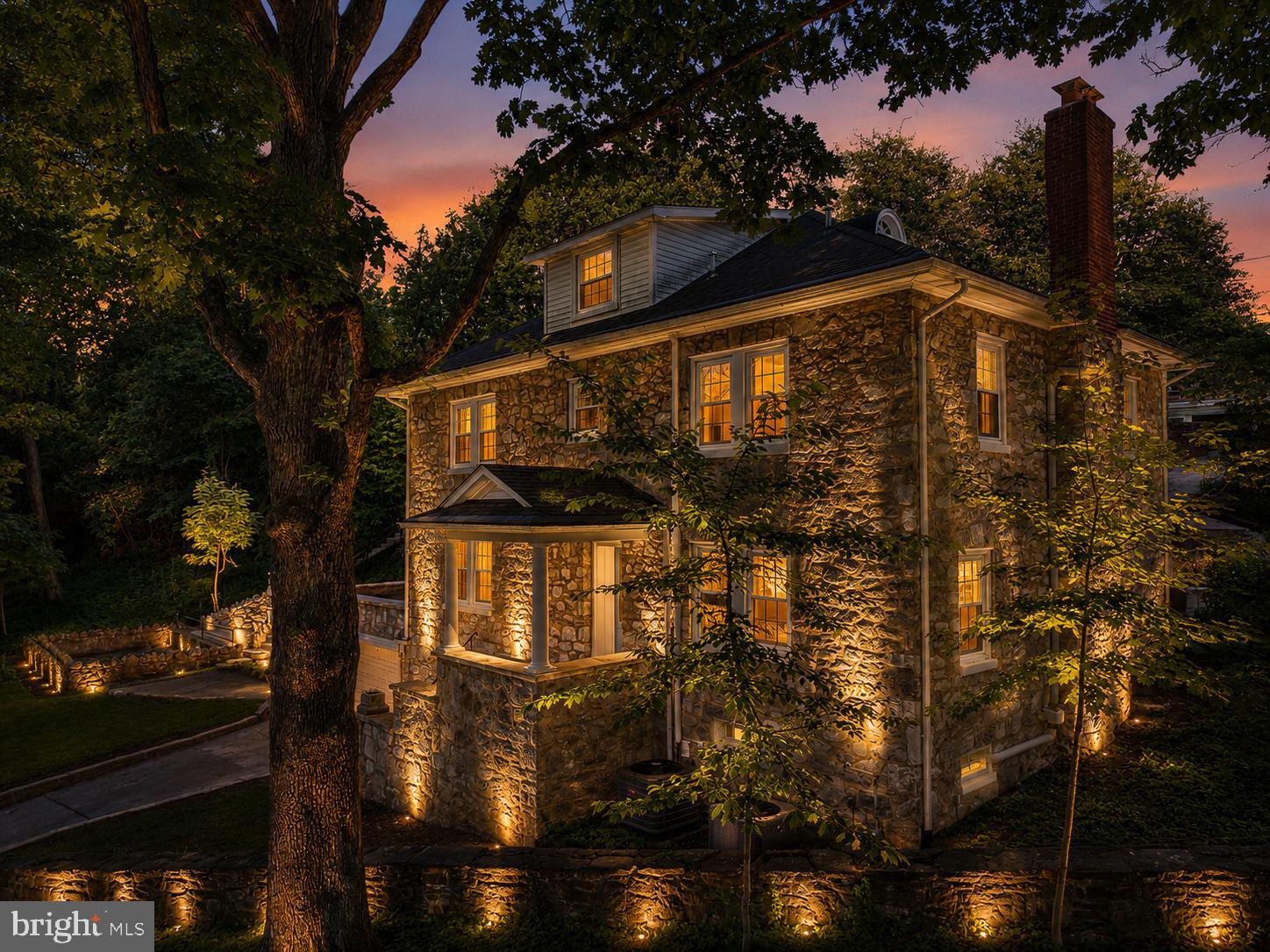 TOWSON ESTATES - Residential