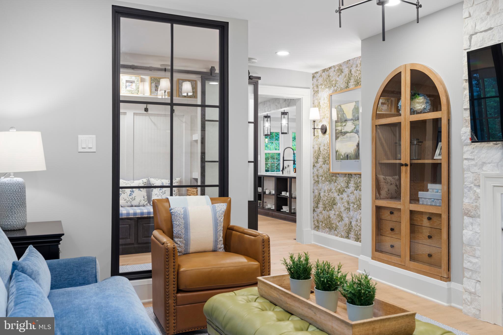 TOWSON ESTATES - Residential