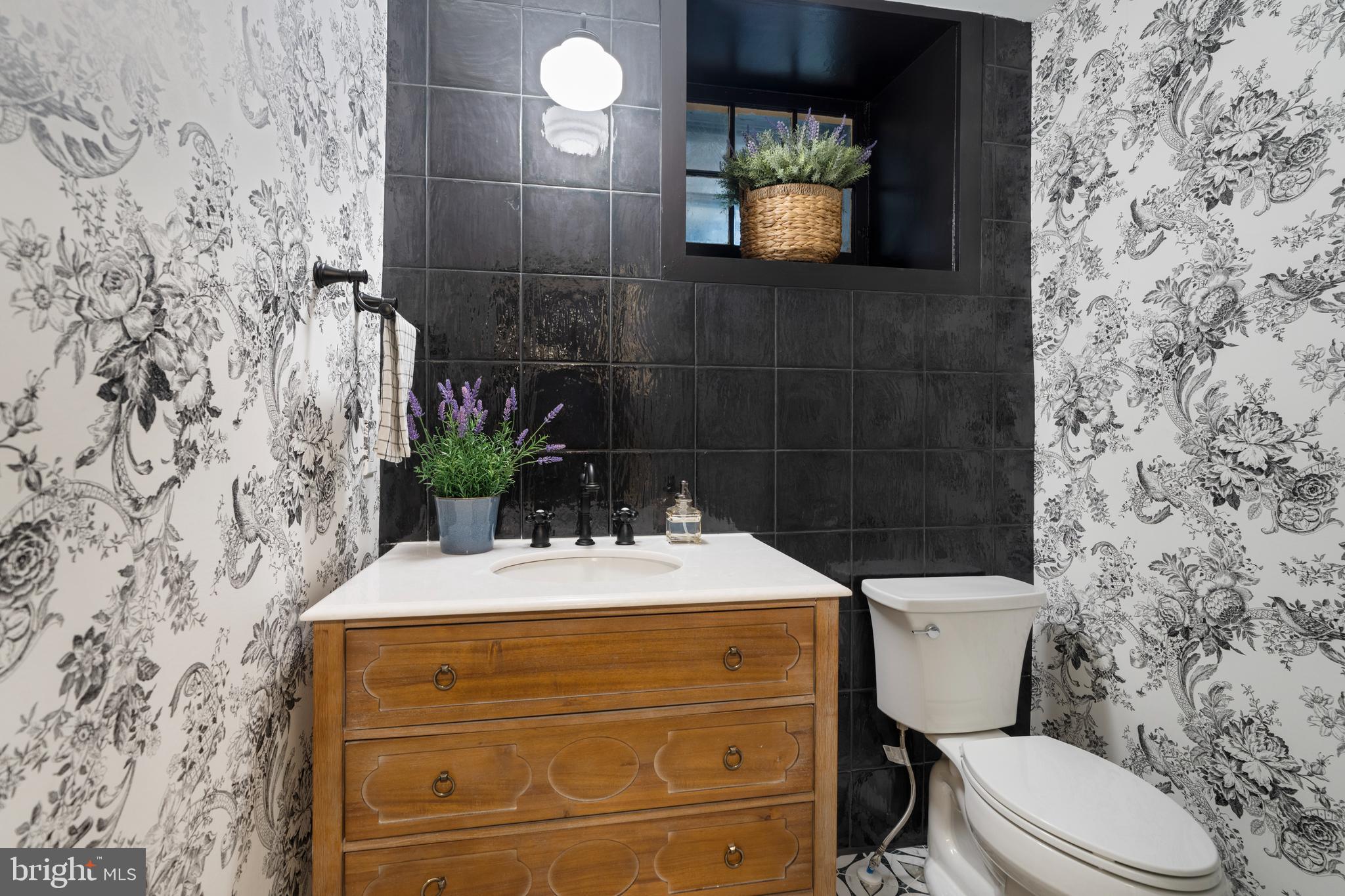 TOWSON ESTATES - Residential