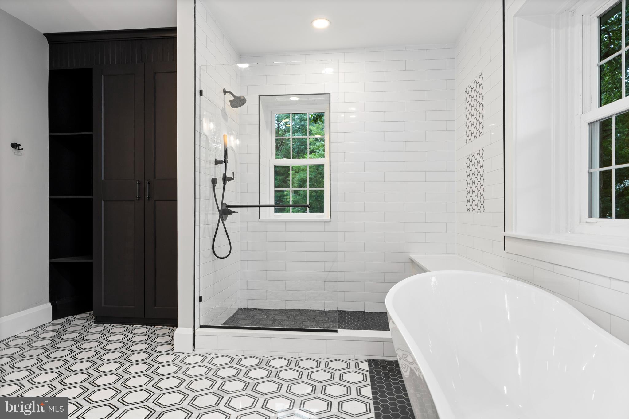 TOWSON ESTATES - Residential