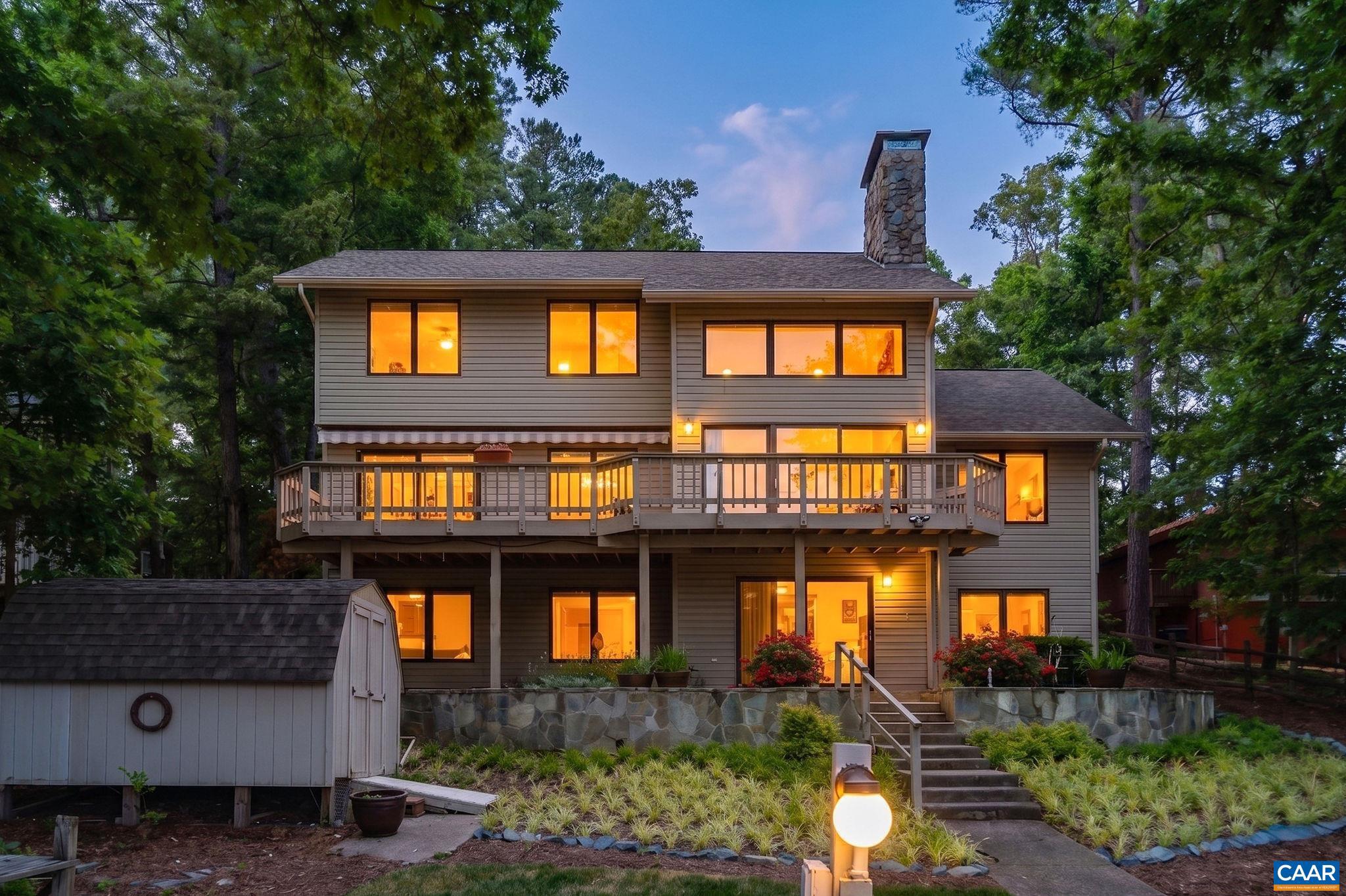 LAKE MONTICELLO - Residential