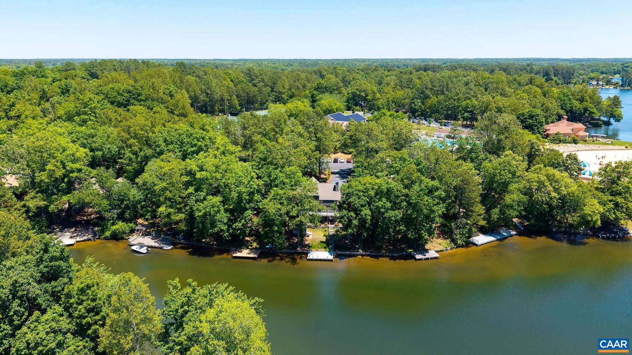 LAKE MONTICELLO - Residential