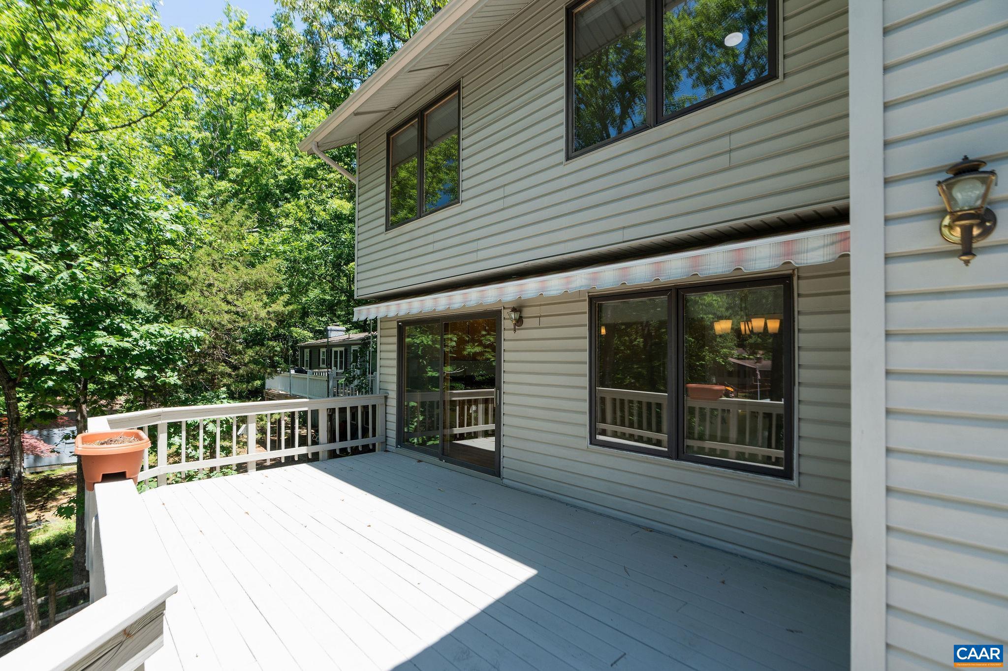 LAKE MONTICELLO - Residential