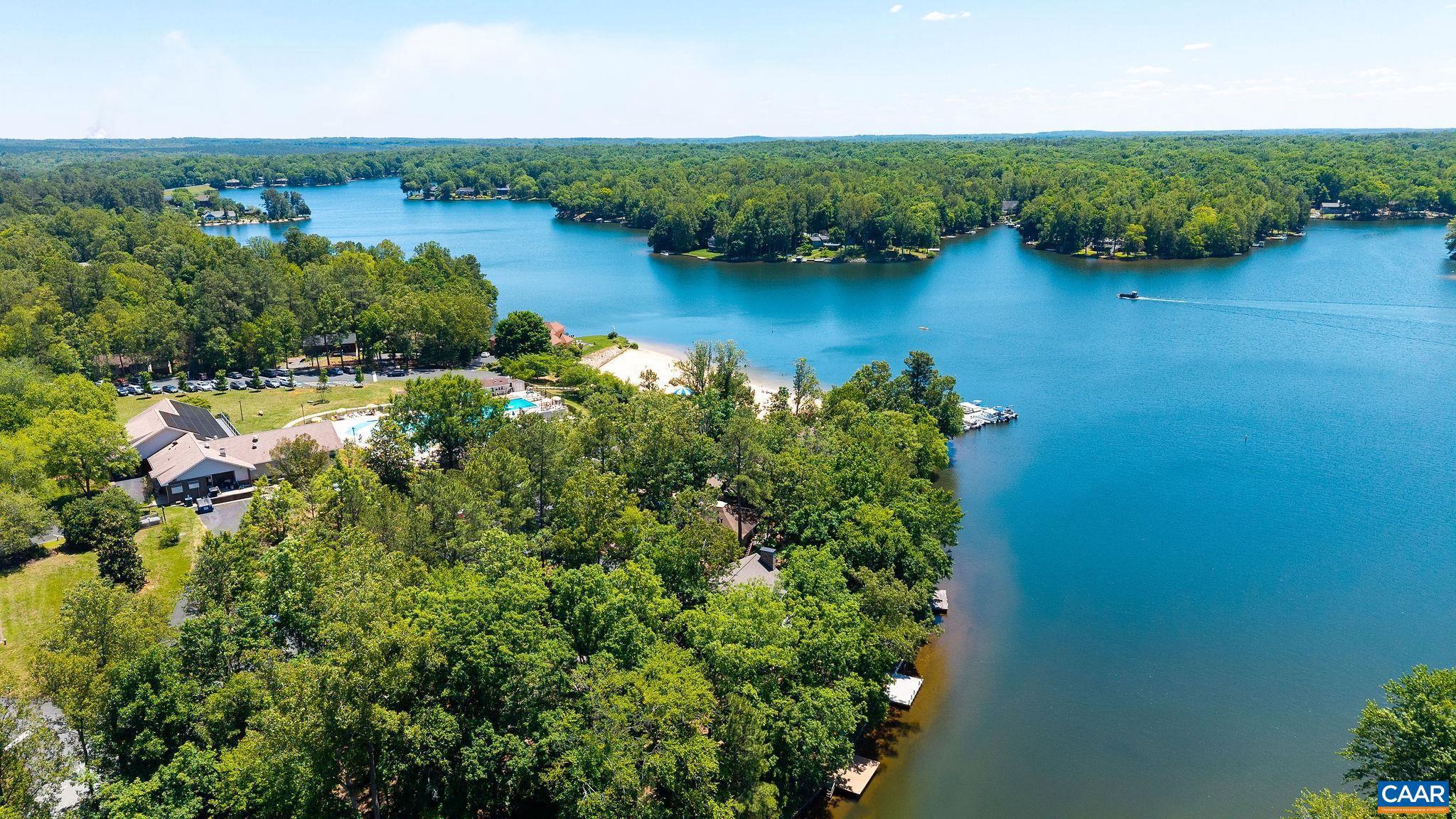 LAKE MONTICELLO - Residential