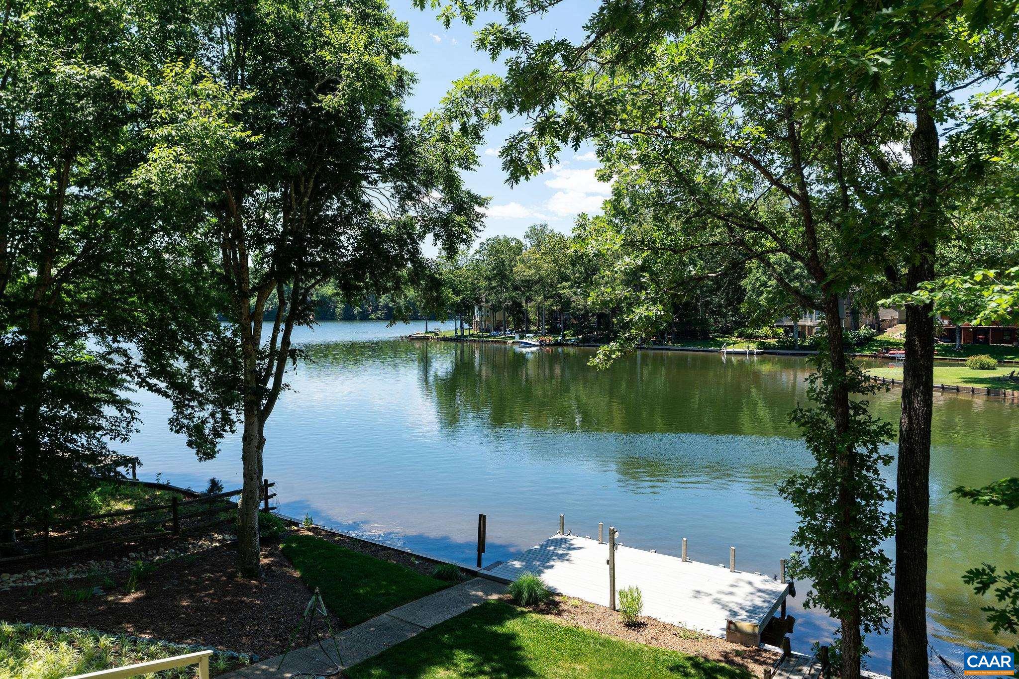 LAKE MONTICELLO - Residential