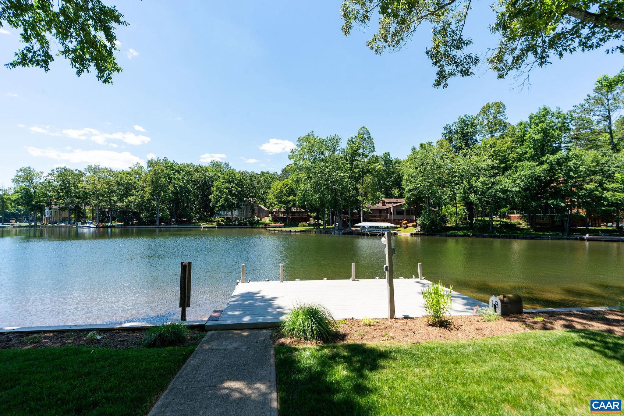 LAKE MONTICELLO - Residential