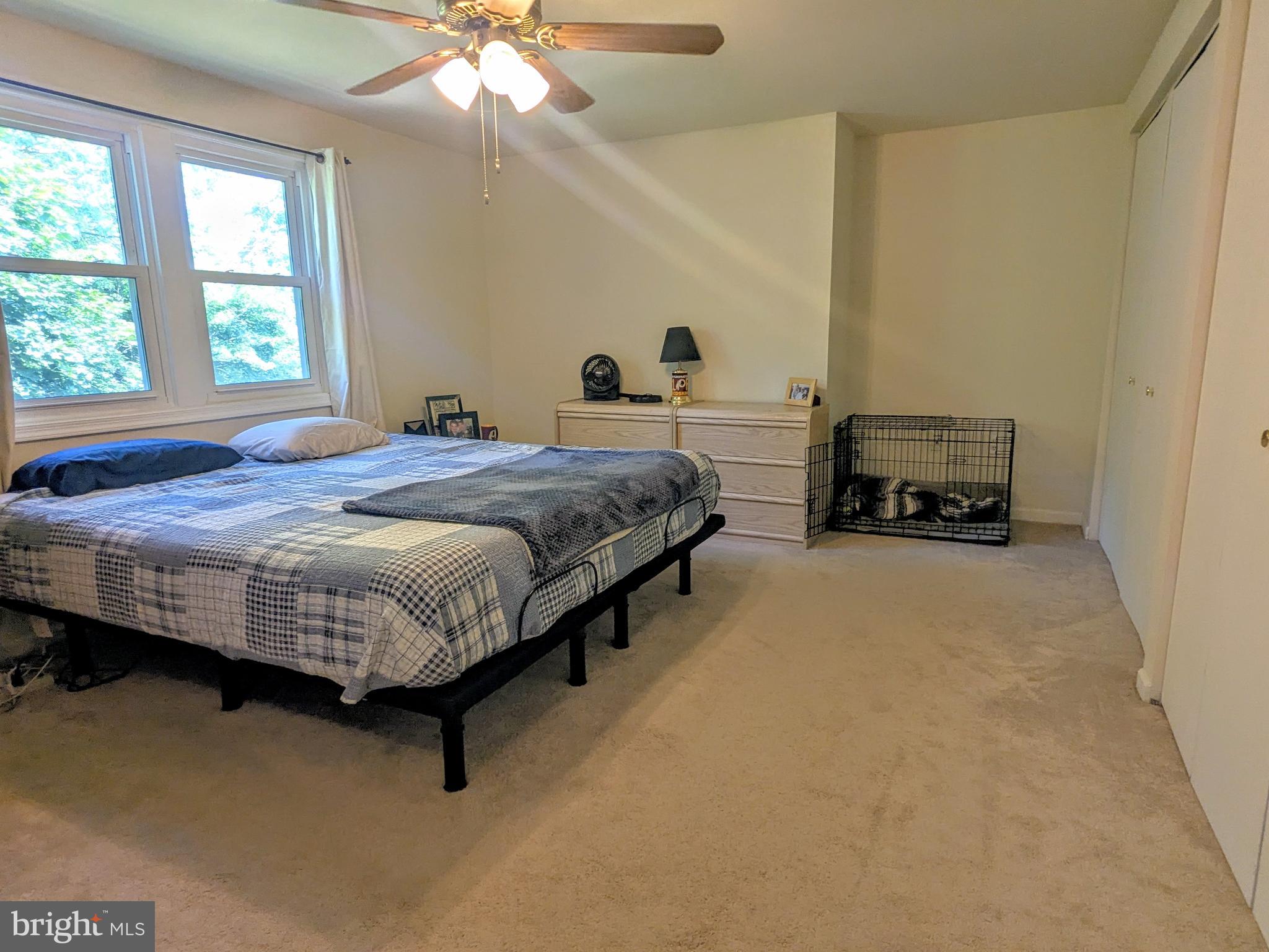 COUNTRY RIDGE ESTA - Residential