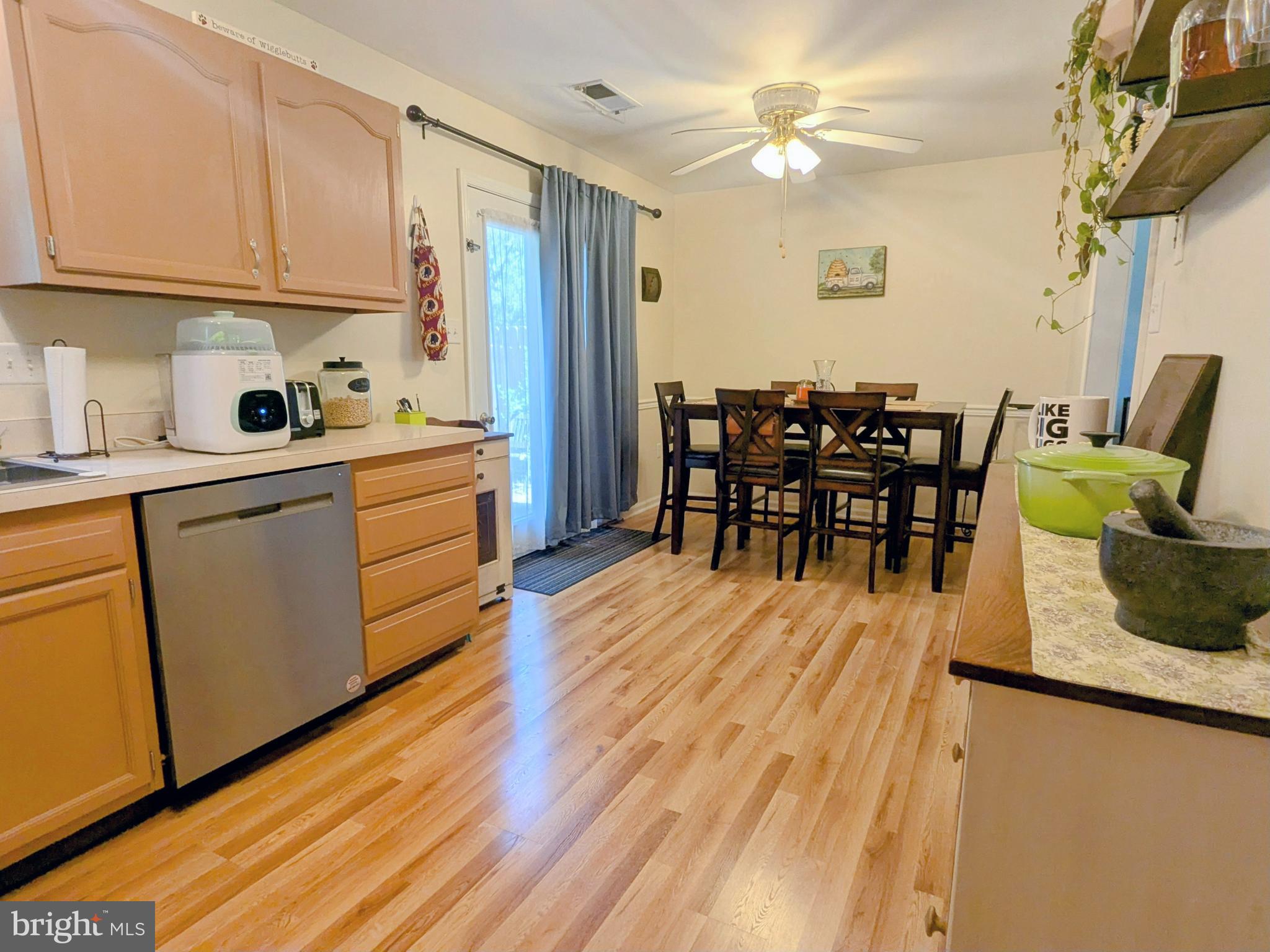 COUNTRY RIDGE ESTA - Residential