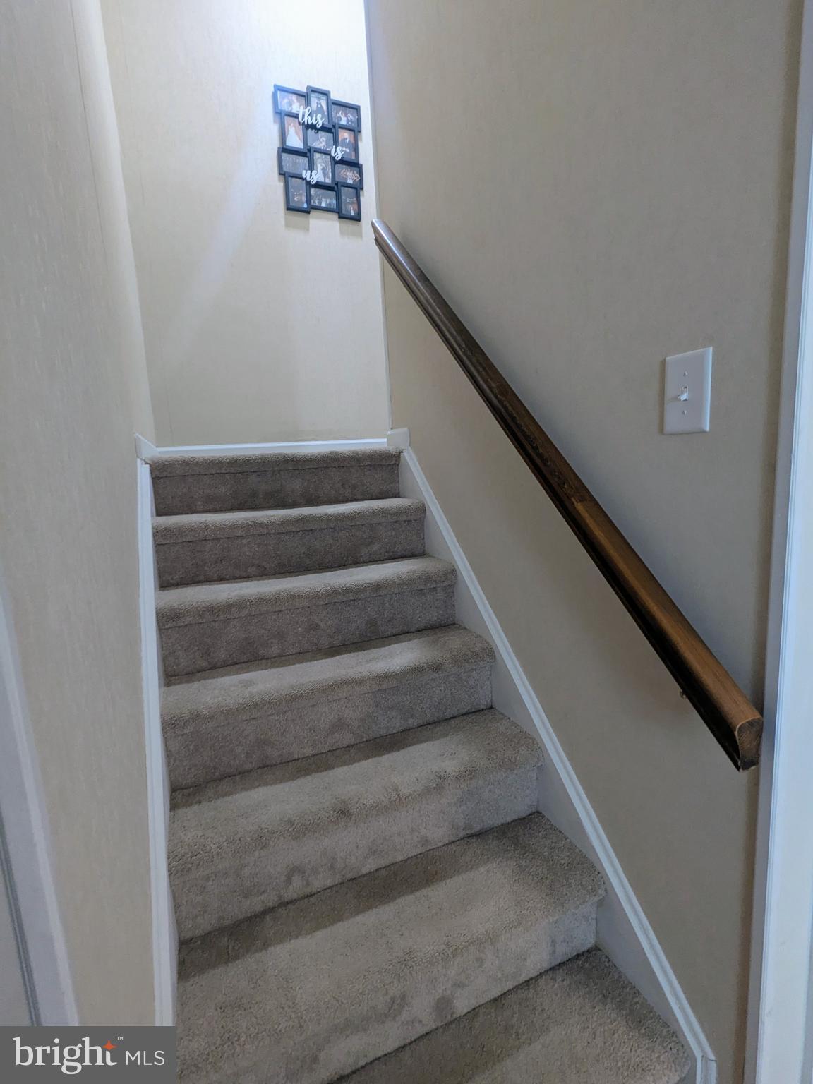 COUNTRY RIDGE ESTA - Residential
