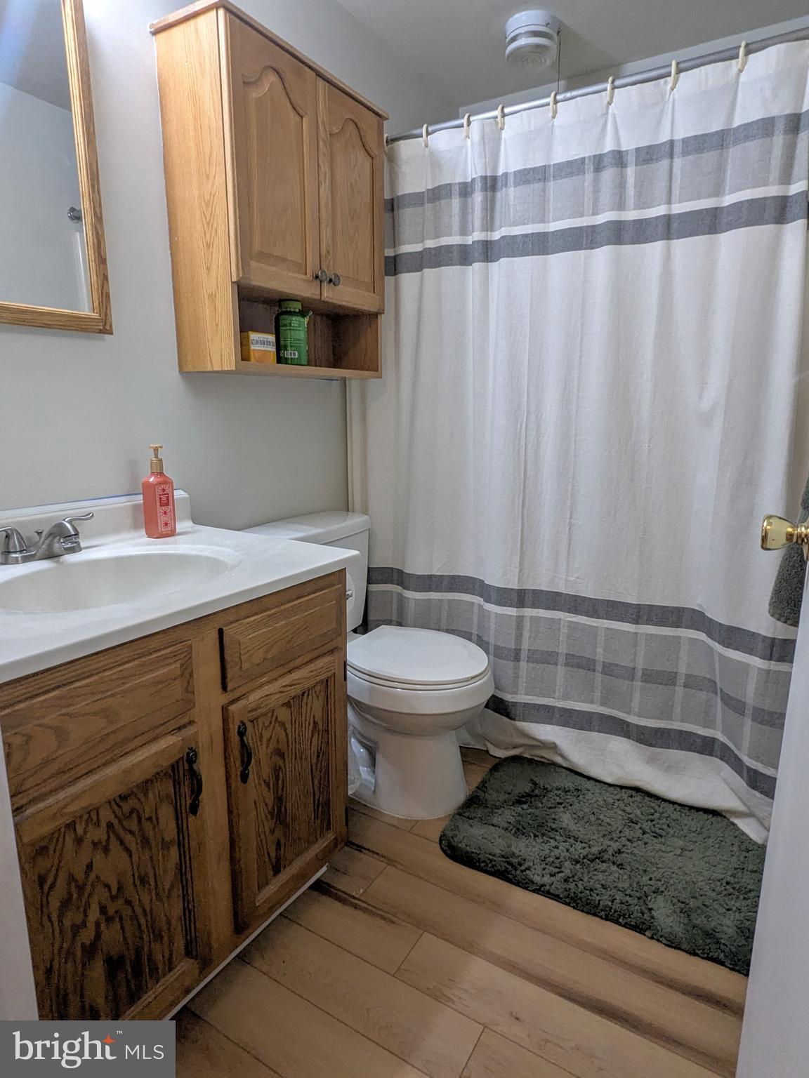 COUNTRY RIDGE ESTA - Residential