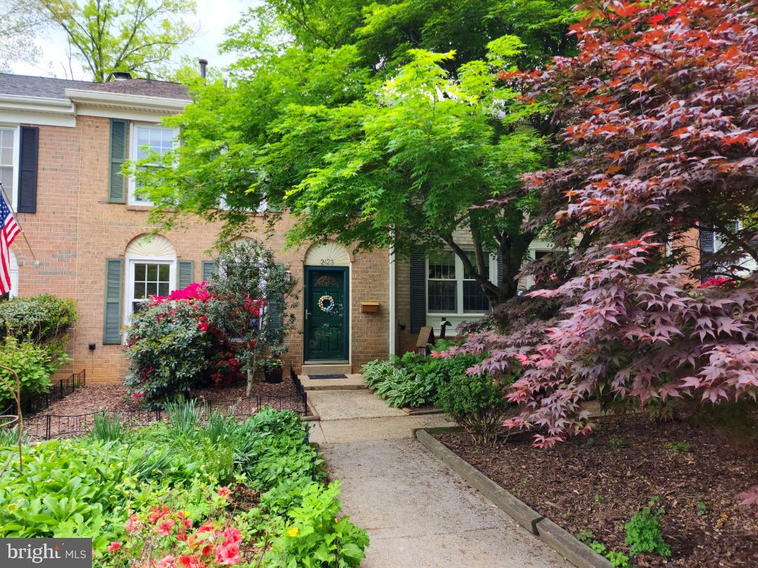 DEEPWOOD - Residential