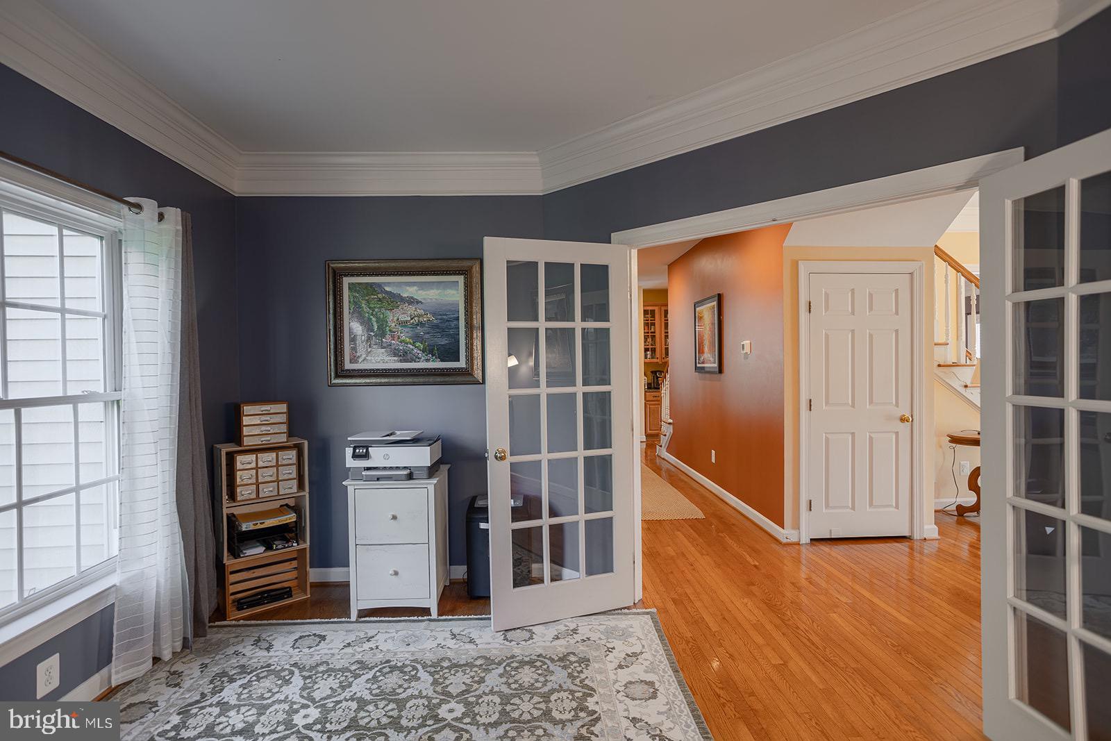 EDINBURG SQUARE - Residential