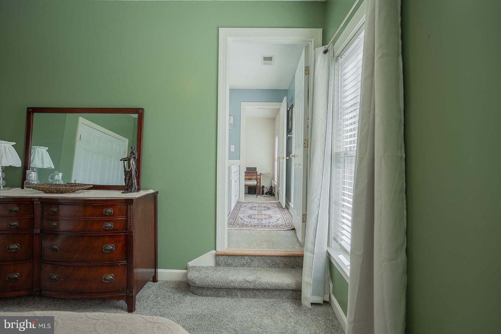 EDINBURG SQUARE - Residential