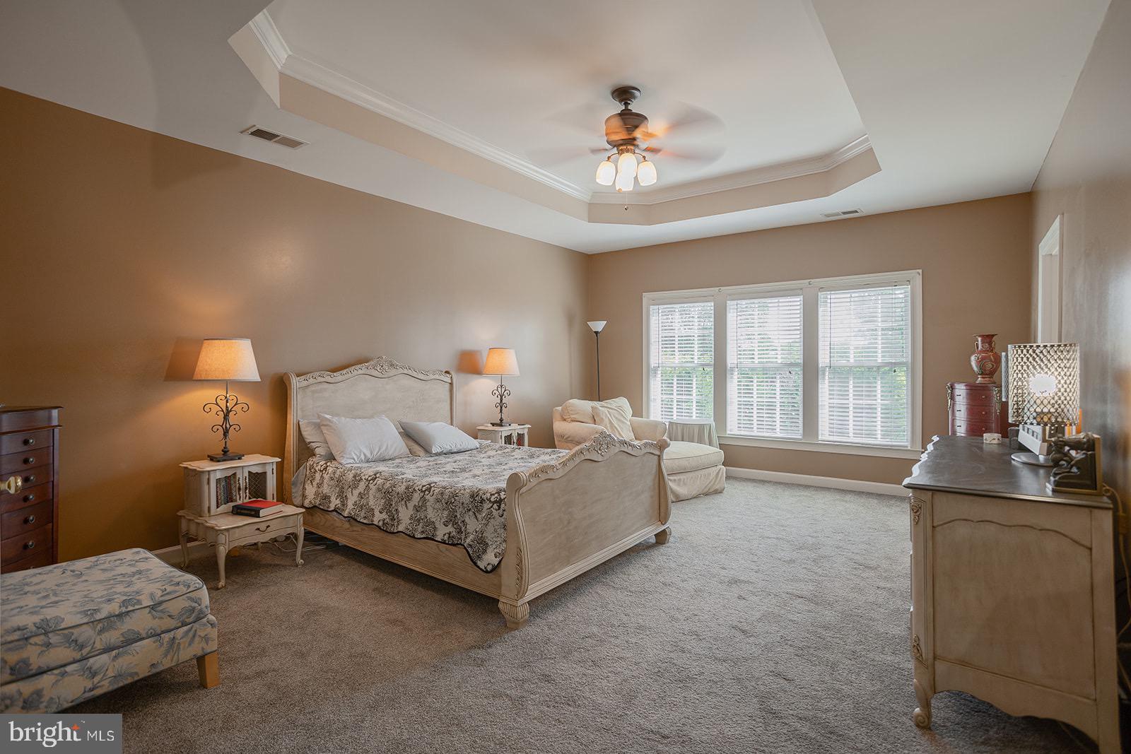 EDINBURG SQUARE - Residential