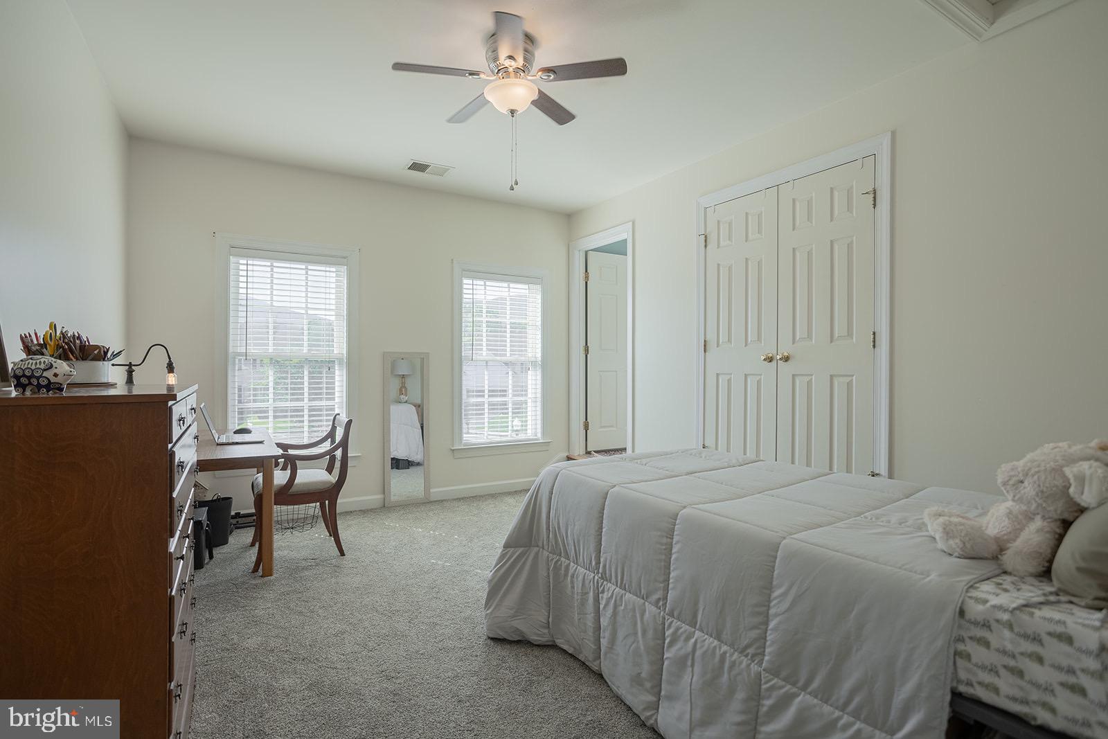 EDINBURG SQUARE - Residential