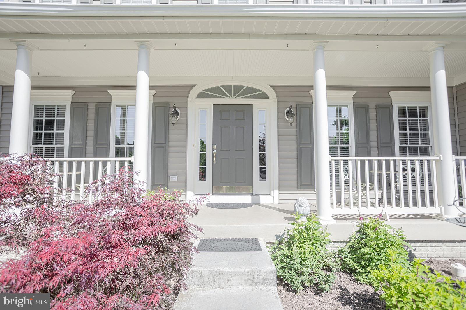 EDINBURG SQUARE - Residential