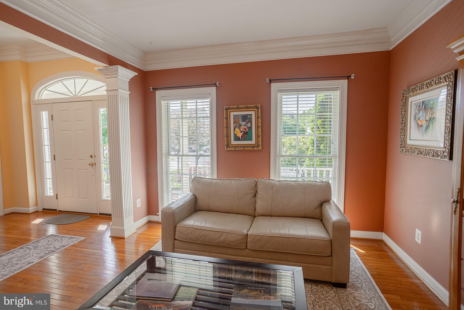EDINBURG SQUARE - Residential