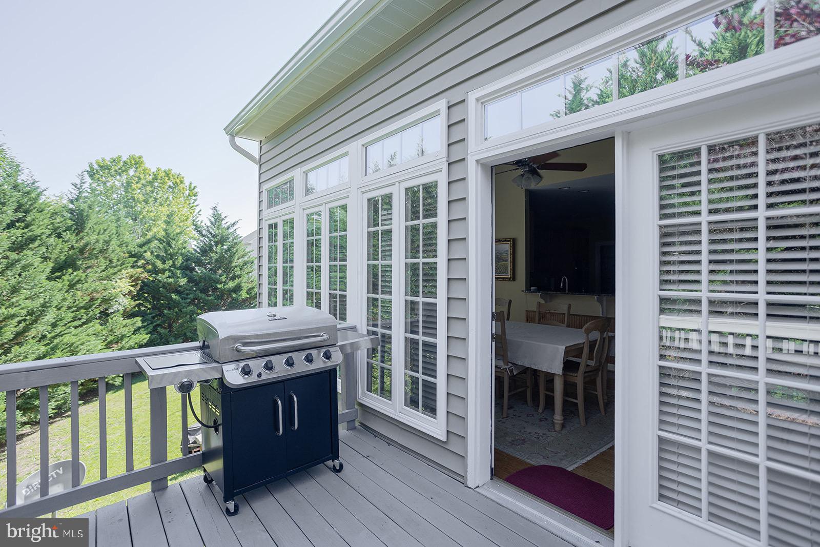 EDINBURG SQUARE - Residential