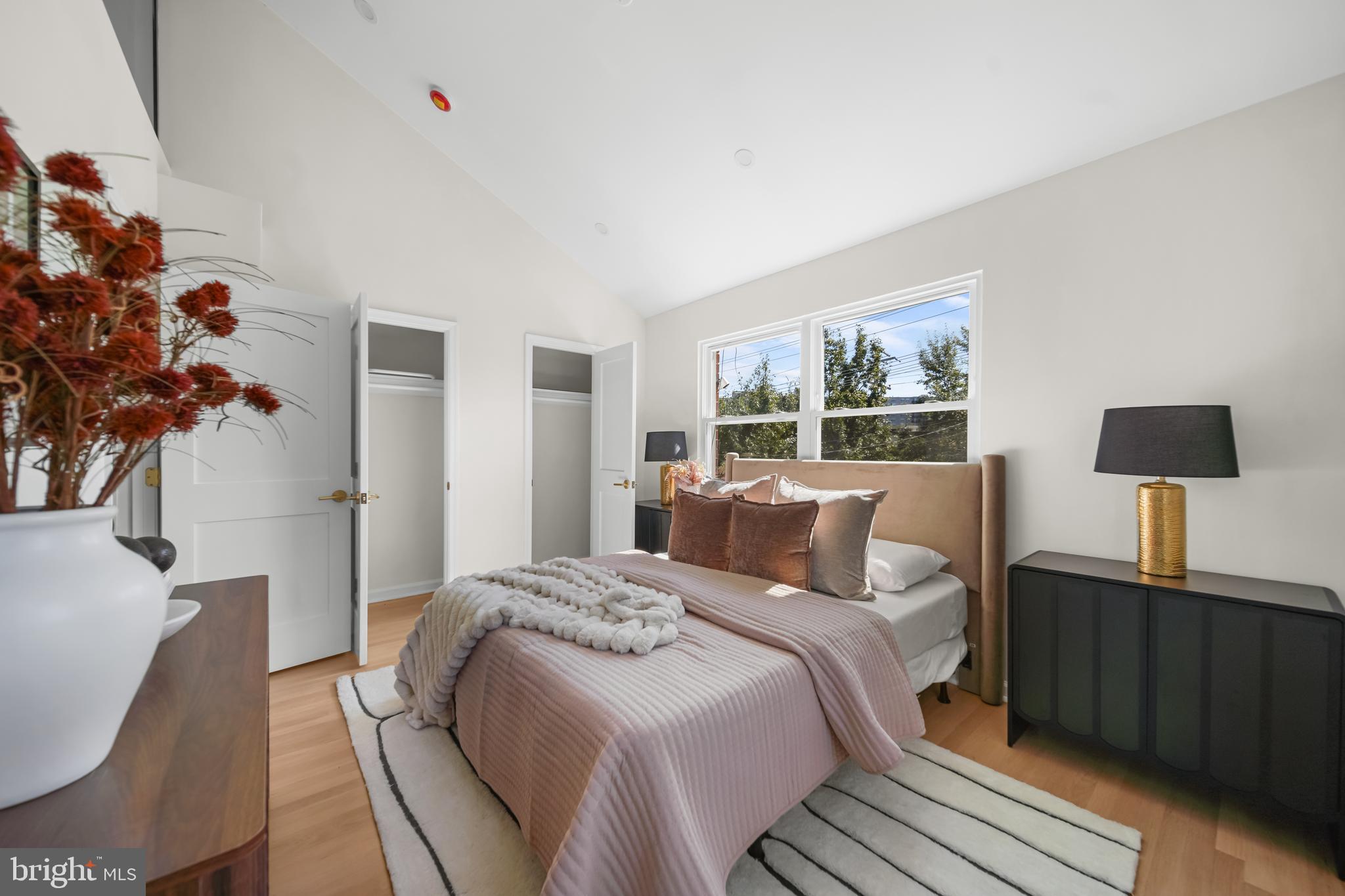CONGRESS HEIGHTS - Residential