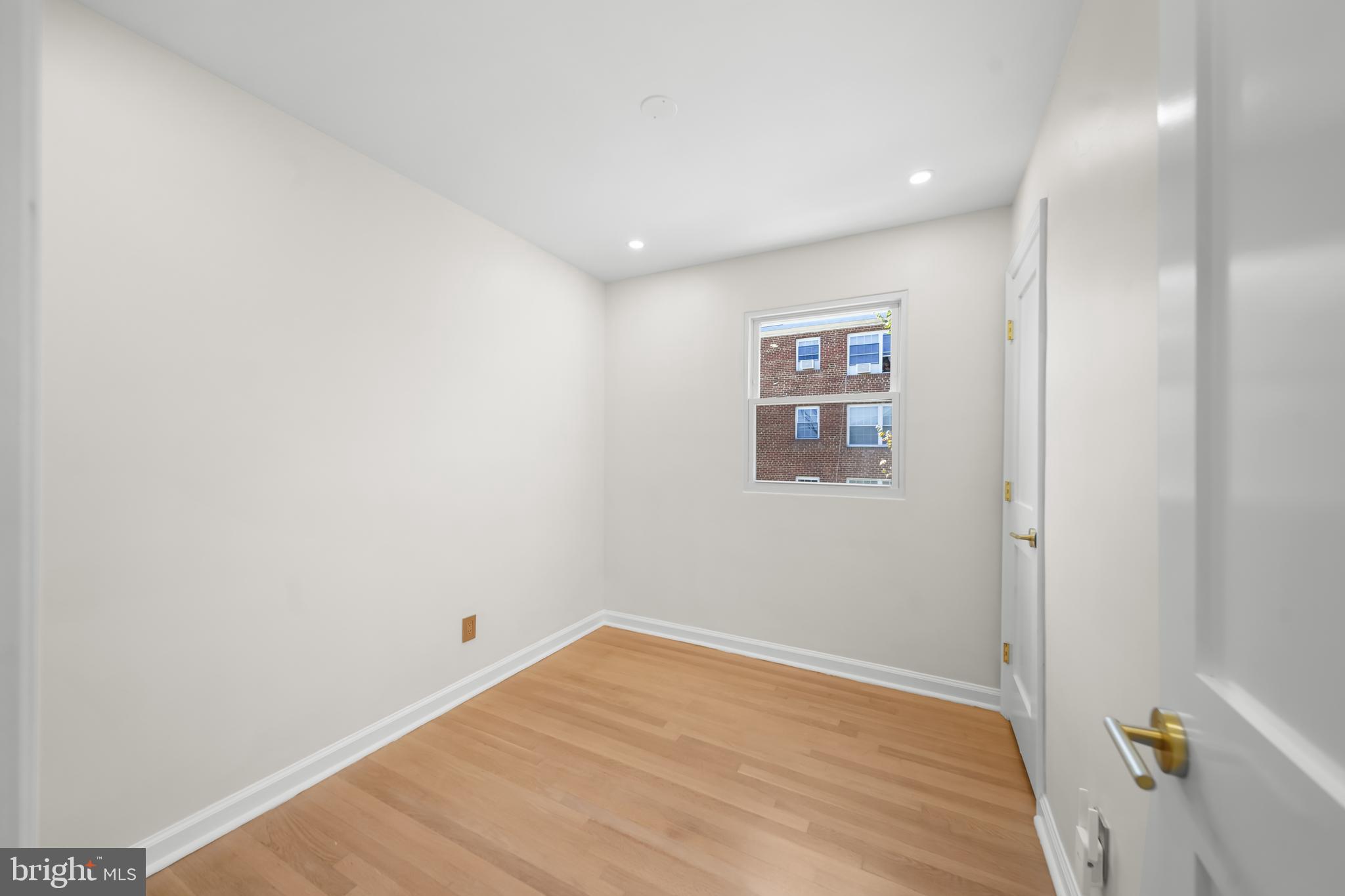 CONGRESS HEIGHTS - Residential