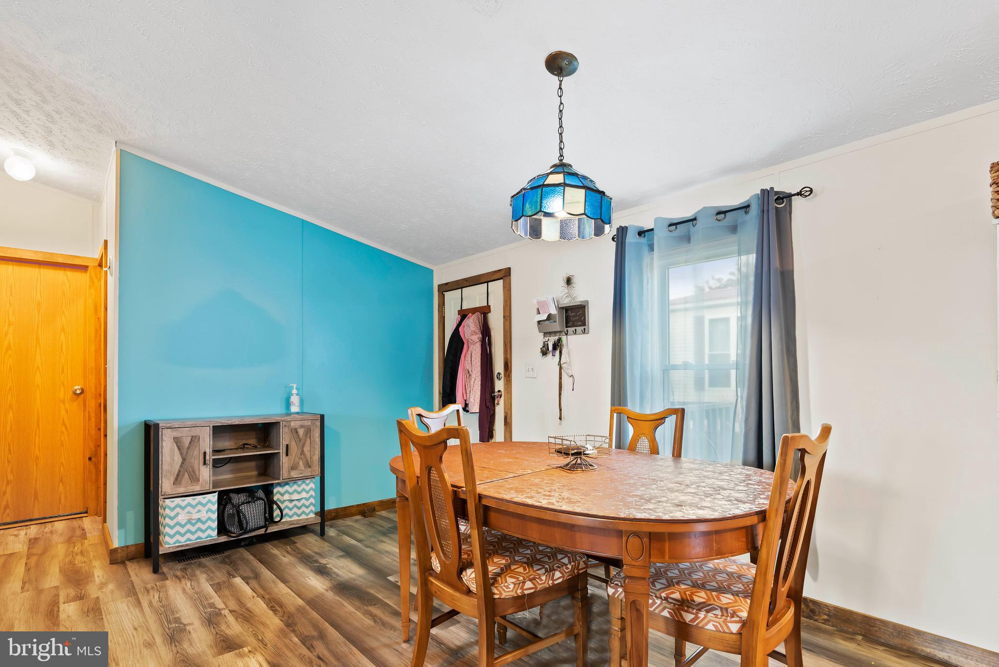 COUNTRY VIEW ESTATES - Residential